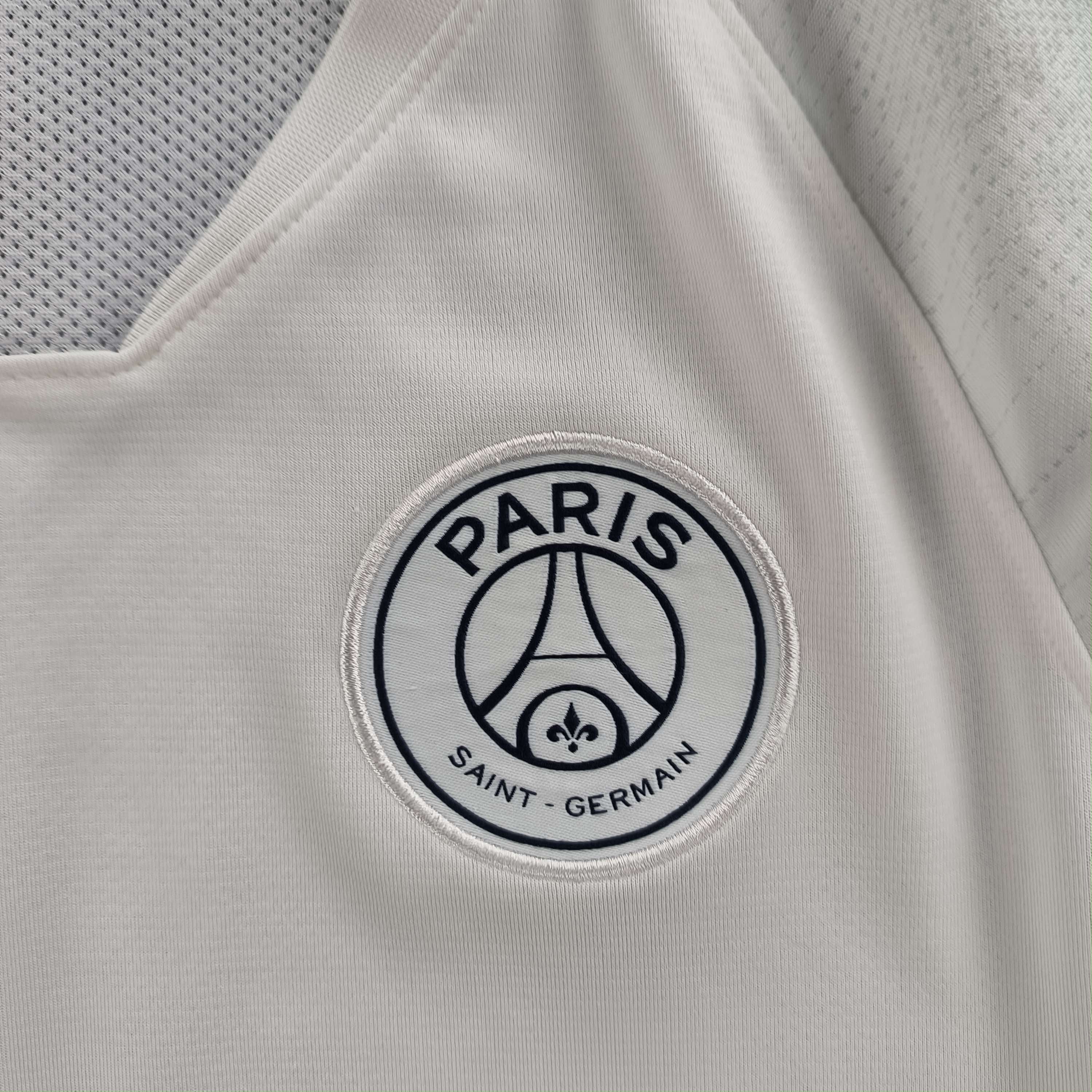 Nike Paris Saint-Germain 2019-20 Nike training football jersey S Size US S / EU 44-46 / 1 - 3 Thumbnail