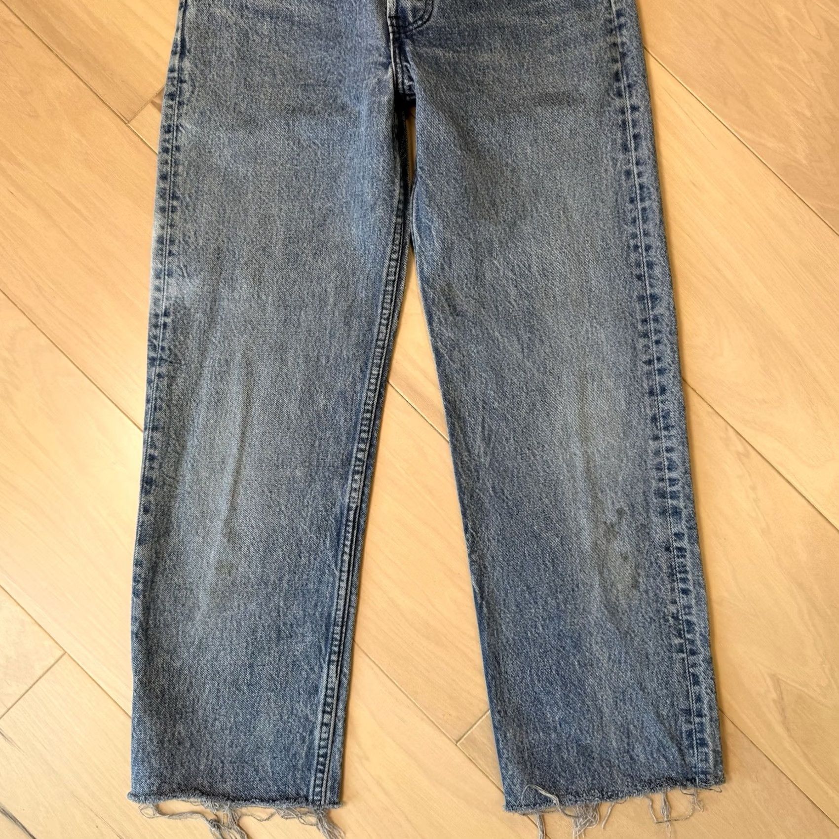 Levi's Vintage Levis 701 Jeans 24 Blue Straight Leg 80s Denim For Women Non Selvedge Size 42" / US 20 - 4 Thumbnail
