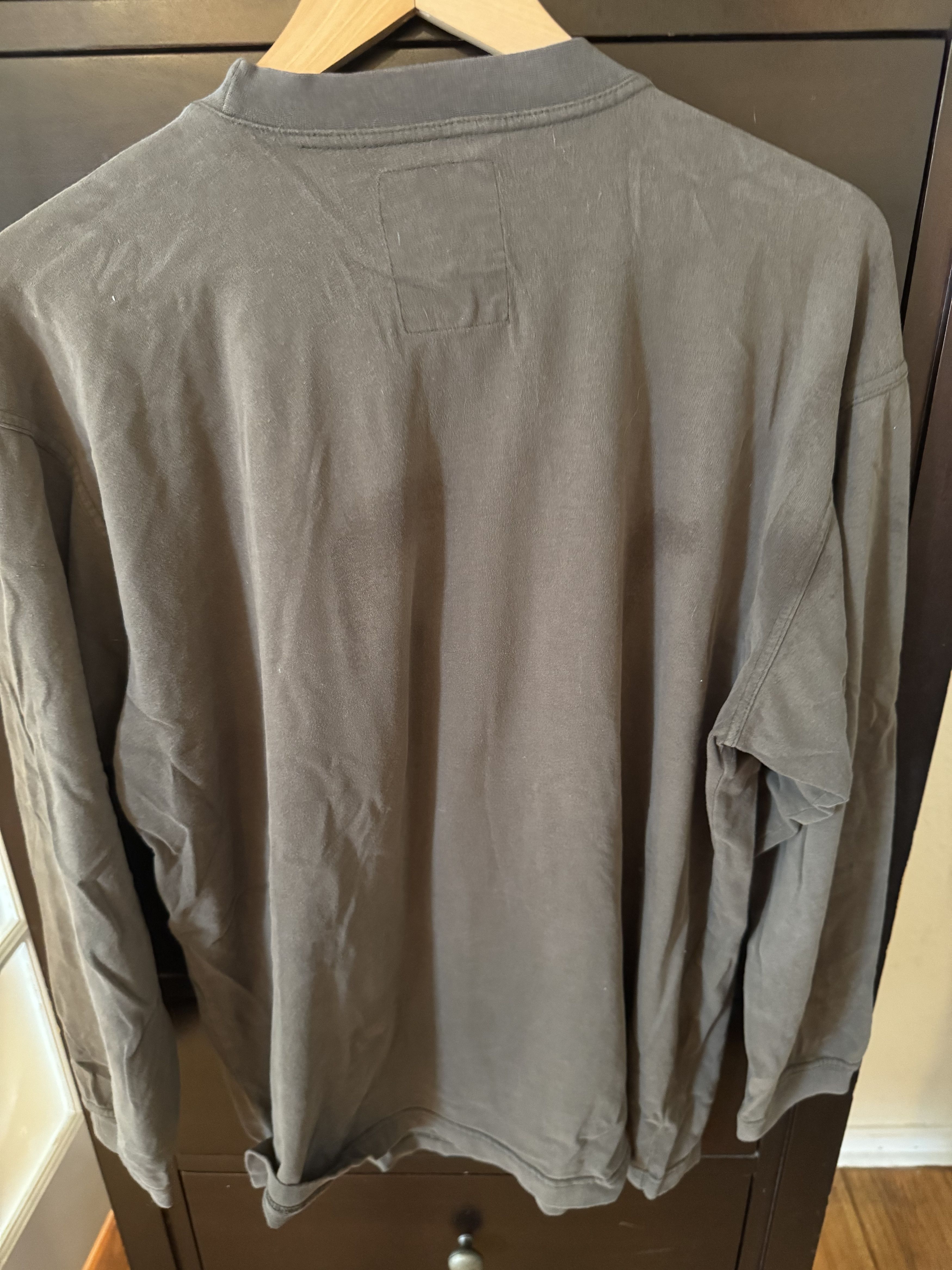 Other Axis Sweatshirt. US M. Gently Used Size US M / EU 48-50 / 2 - 4 Thumbnail