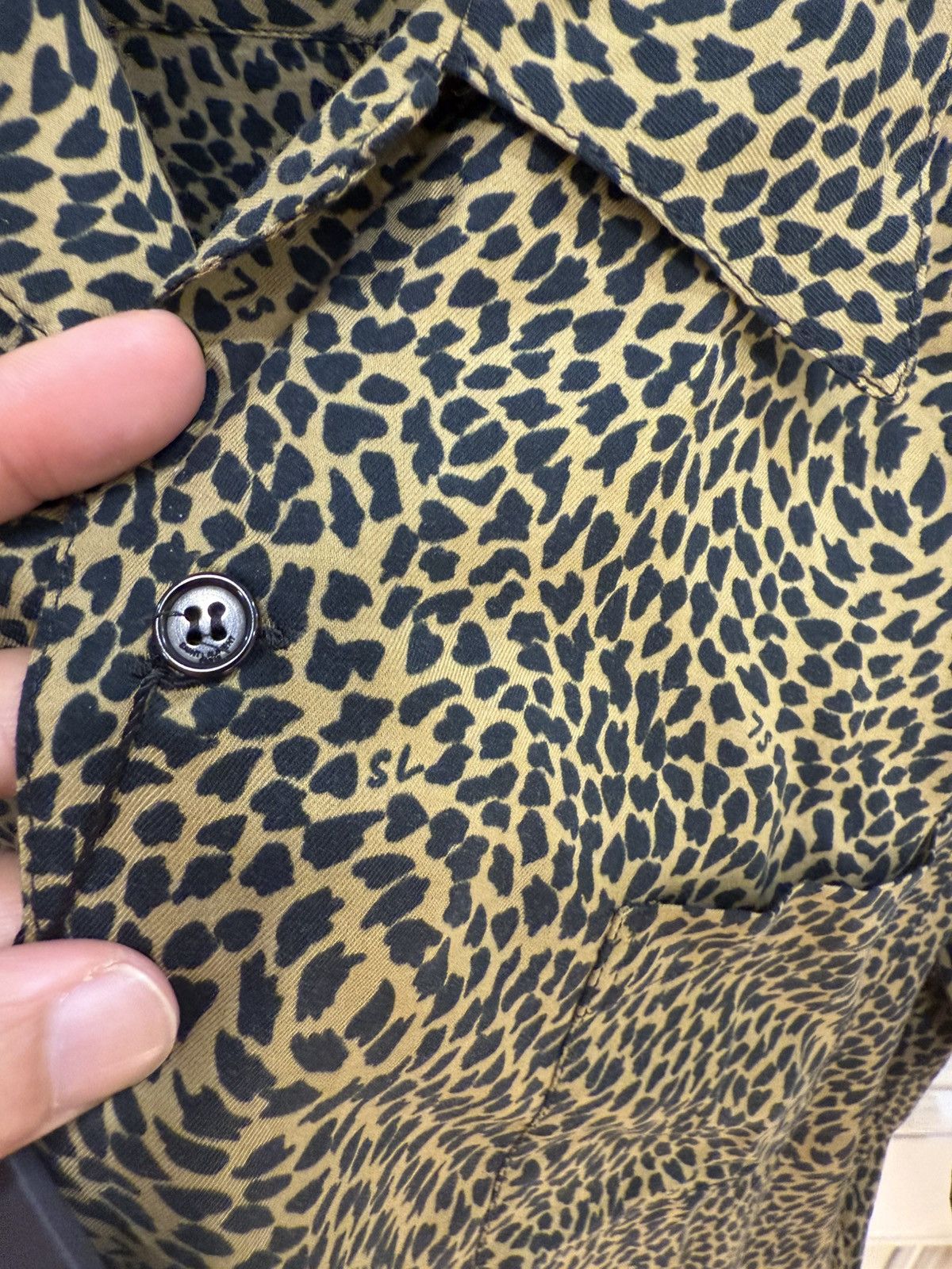 Saint Laurent Paris Leopard-print bowling shirt size L Size US M / EU 48-50 / 2 - 8 Thumbnail