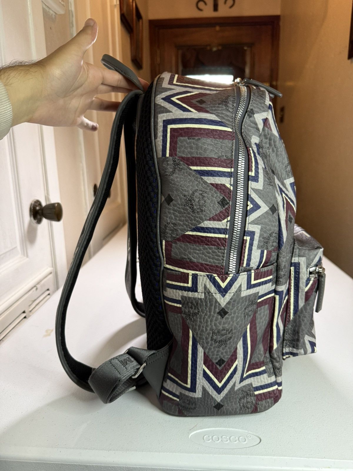 MCM MCM Stark Gunta Visetos Logo Print Medium Backpack Size ONE SIZE - 4 Thumbnail