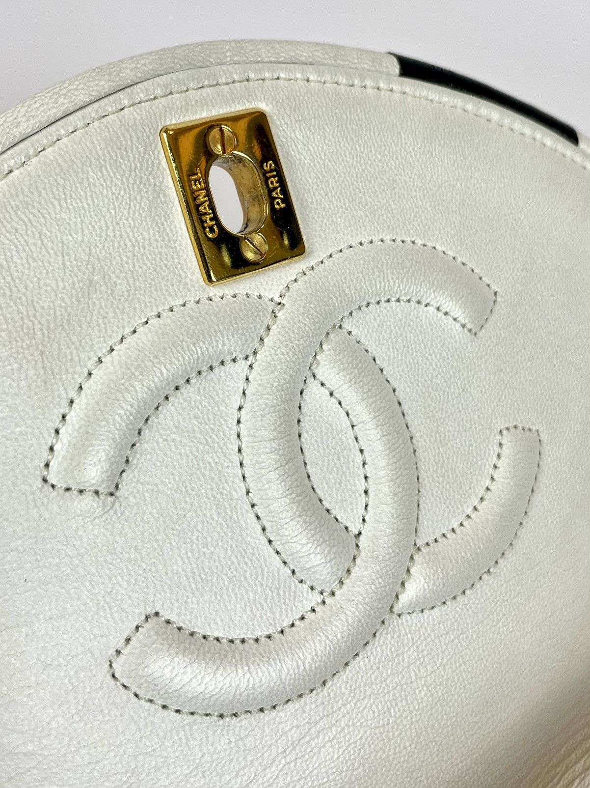 Chanel Chanel Mattelasse Size ONE SIZE - 10 Thumbnail