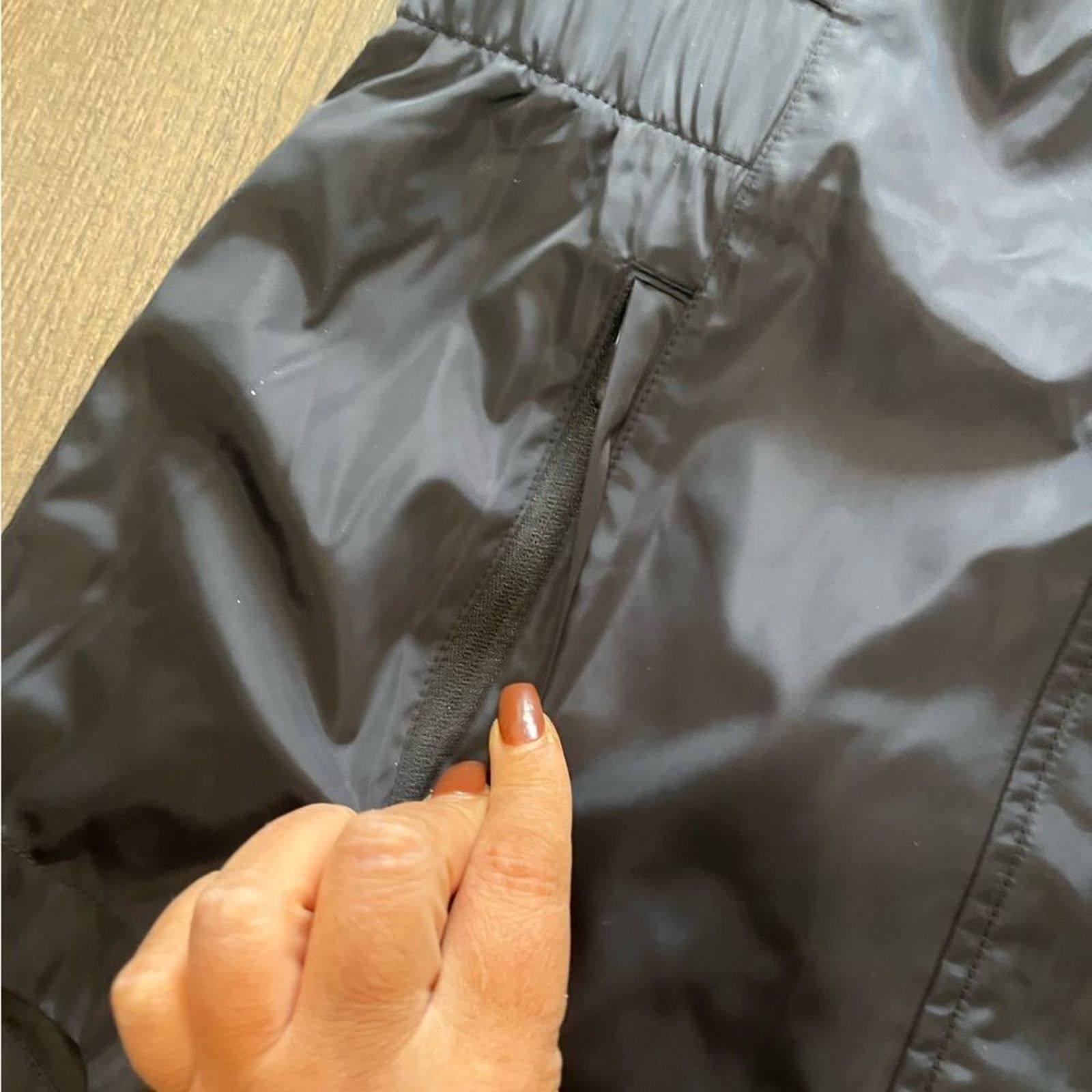 Fila NWOT Fila Womens Black Rain Jacket - Size S Size S / US 4 / IT 40 - 4 Thumbnail