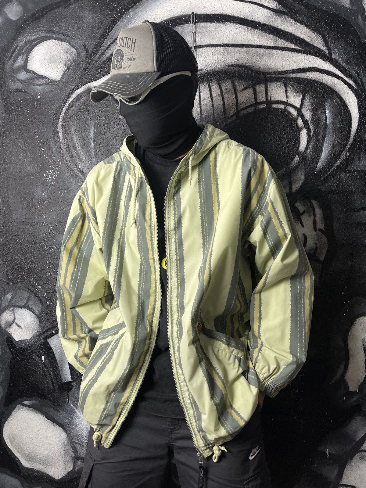 O'Neill Vintage O’neill Y2K Lights Jacket Men’s Size Large Size US L / EU 52-54 / 3 - 1 Thumbnail