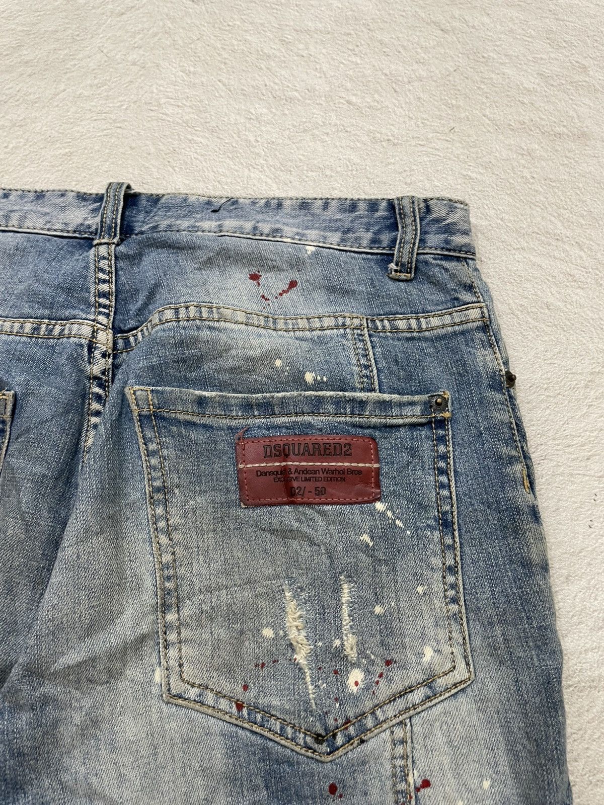 Japanese Brand 2000s Dsquared Ripped Denim Mudwash Jeans Wash Y2K Japan Size US 33 - 11 Thumbnail