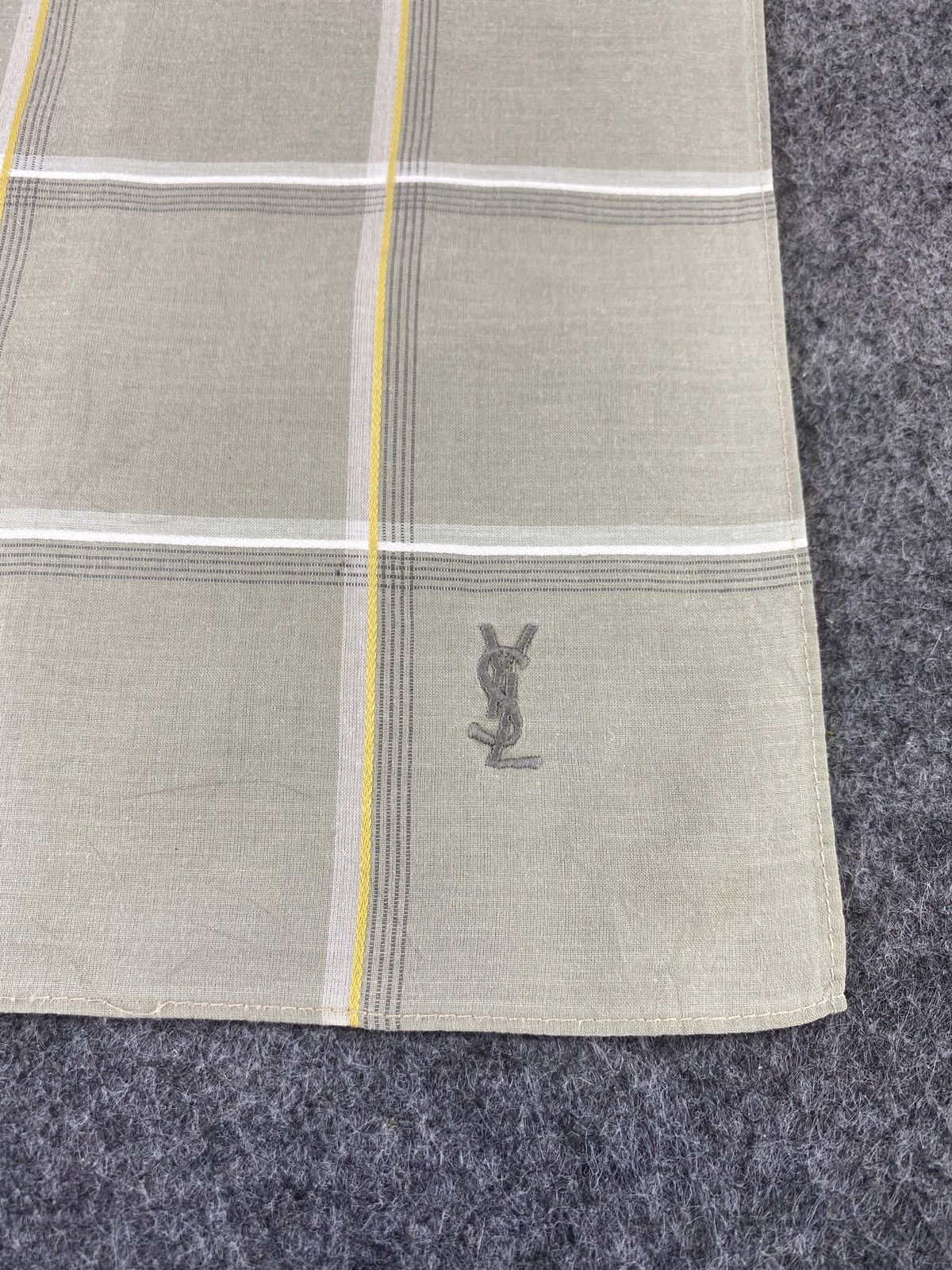 Vintage × Yves Saint Laurent Yves Saint Laurent Handkerchief/Bandana/Neckerchief- B009 Size ONE SIZE - 5 Thumbnail