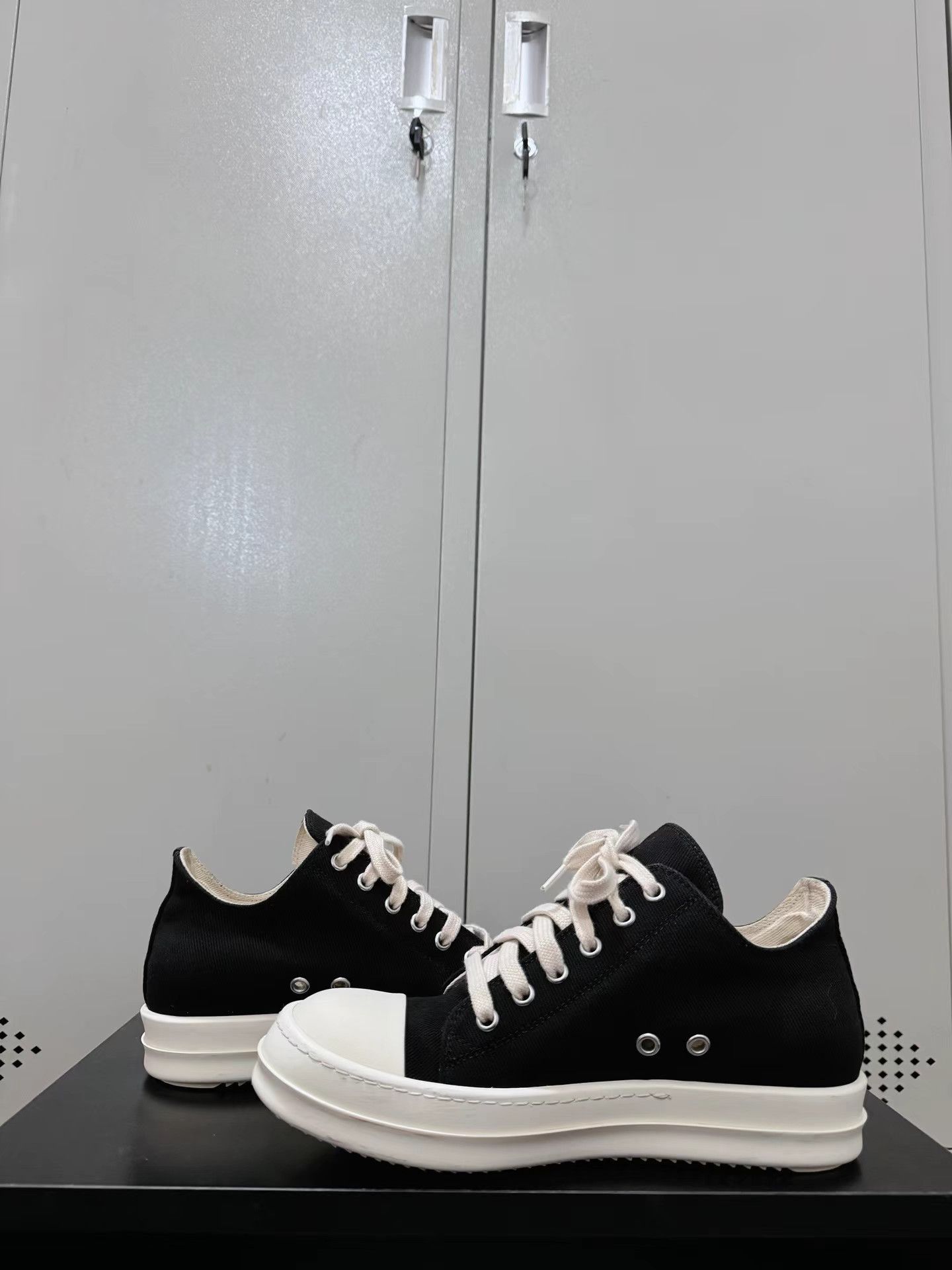 Rick Owens Drkshdw Rick Owens Drkshdw Converse high-top sneakers Size US 7 / IT 37 - 5 Thumbnail
