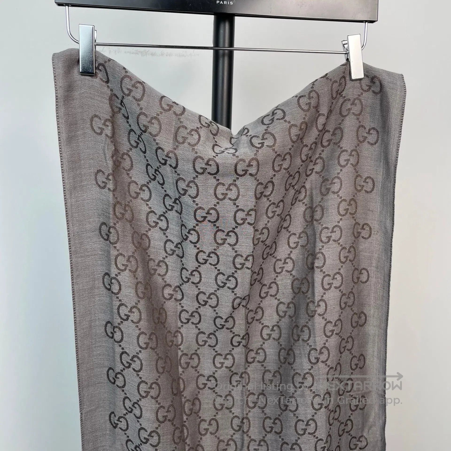 Gucci Guicci Double G Dark Gray Double-Sided Printed Fringe Cash Size ONE SIZE - 9 Thumbnail