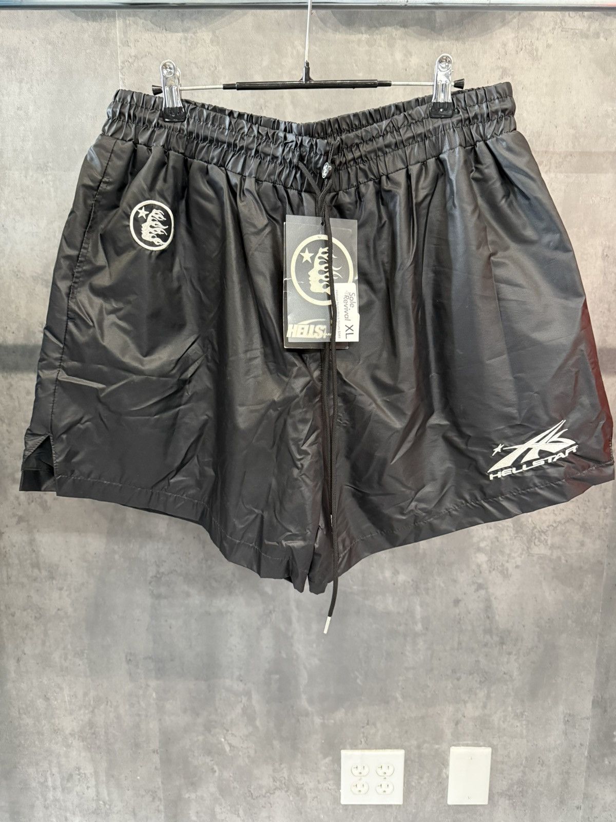 HELLSTAR BLACK SHORTS SIZE XL