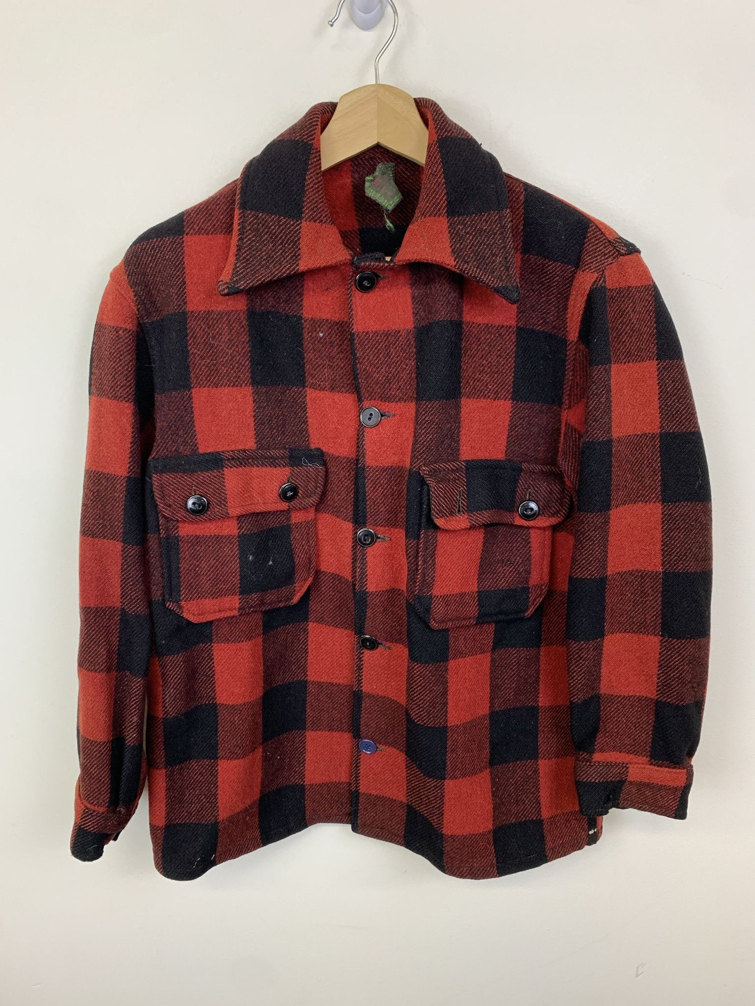 Flannel × Vintage Vintage Flannel 1980s Chippewa Black red Buffalo Plaid Flannel Size S Size US S / EU 44-46 / 1 - 1 Thumbnail