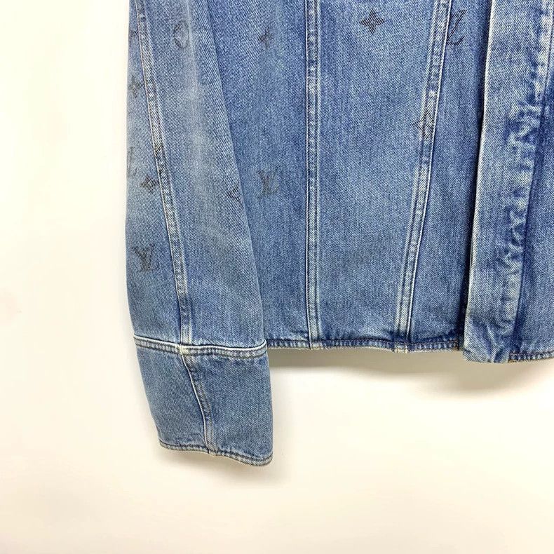Louis Vuitton Louis Vuitton Blue Gradient Old Flower Denim Jacket Size US L / EU 52-54 / 3 - 5 Thumbnail