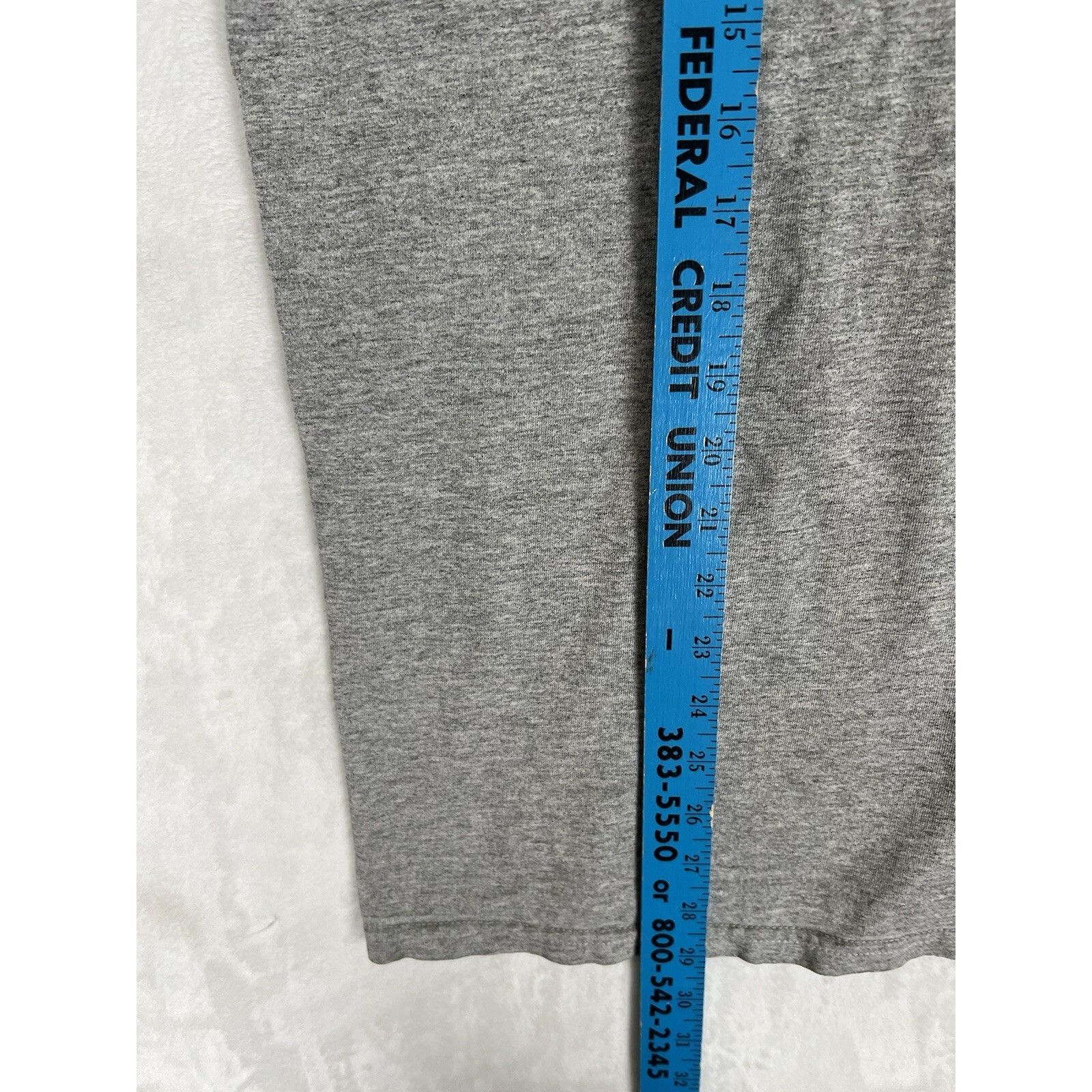 Nike Vintage Nike Gray Essential T-Shirt Mini Swoosh Embroidery G Size US L / EU 52-54 / 3 - 7 Thumbnail