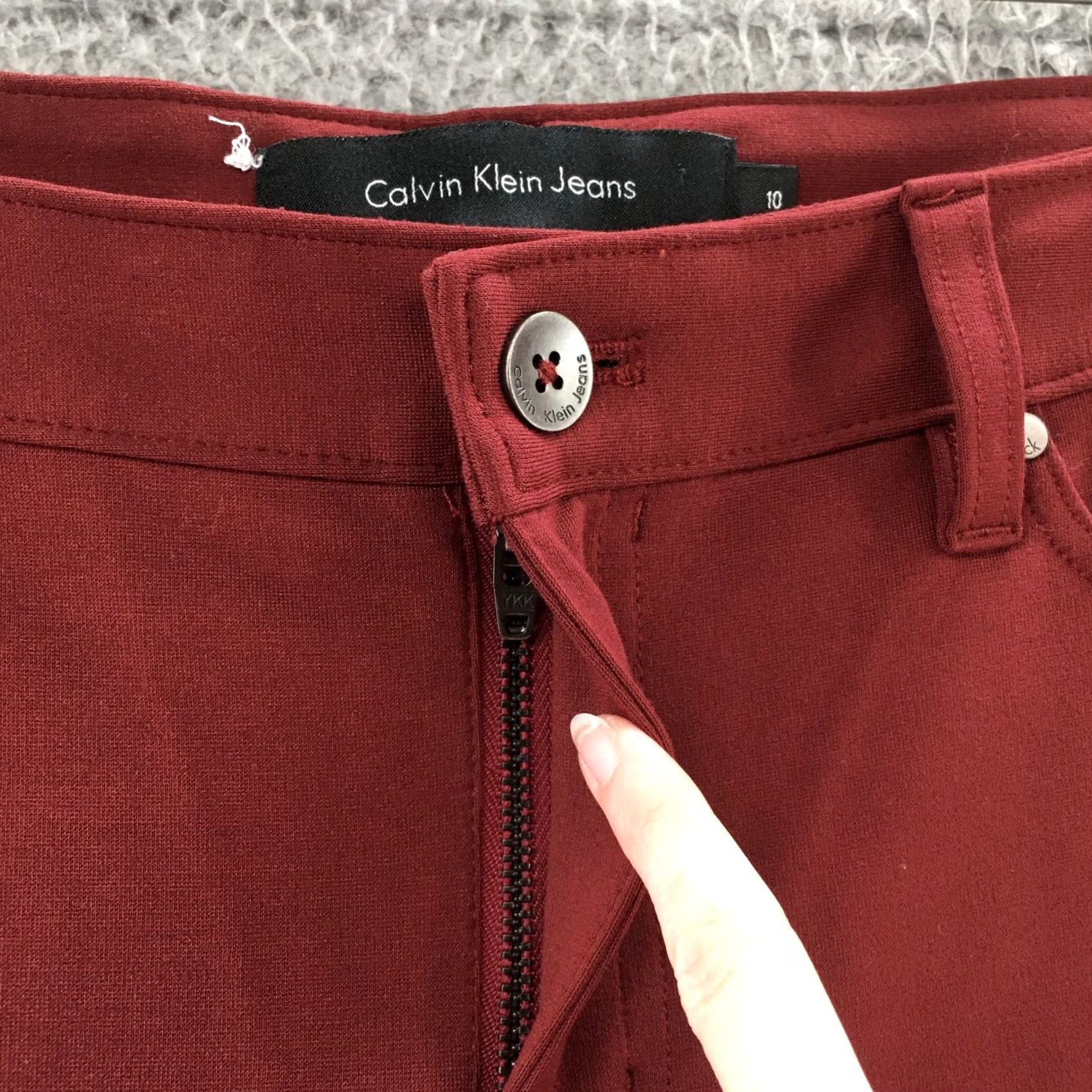Calvin Klein Calvin Klein Skinny Pants Womens 10 Burgundy Mid Rise 5 Pockets Casual Slim Leg Regular 32in Waist 30in Inseam Mens Womens Girls Boys Size 32" / US 10 / IT 46 - 3 Thumbnail