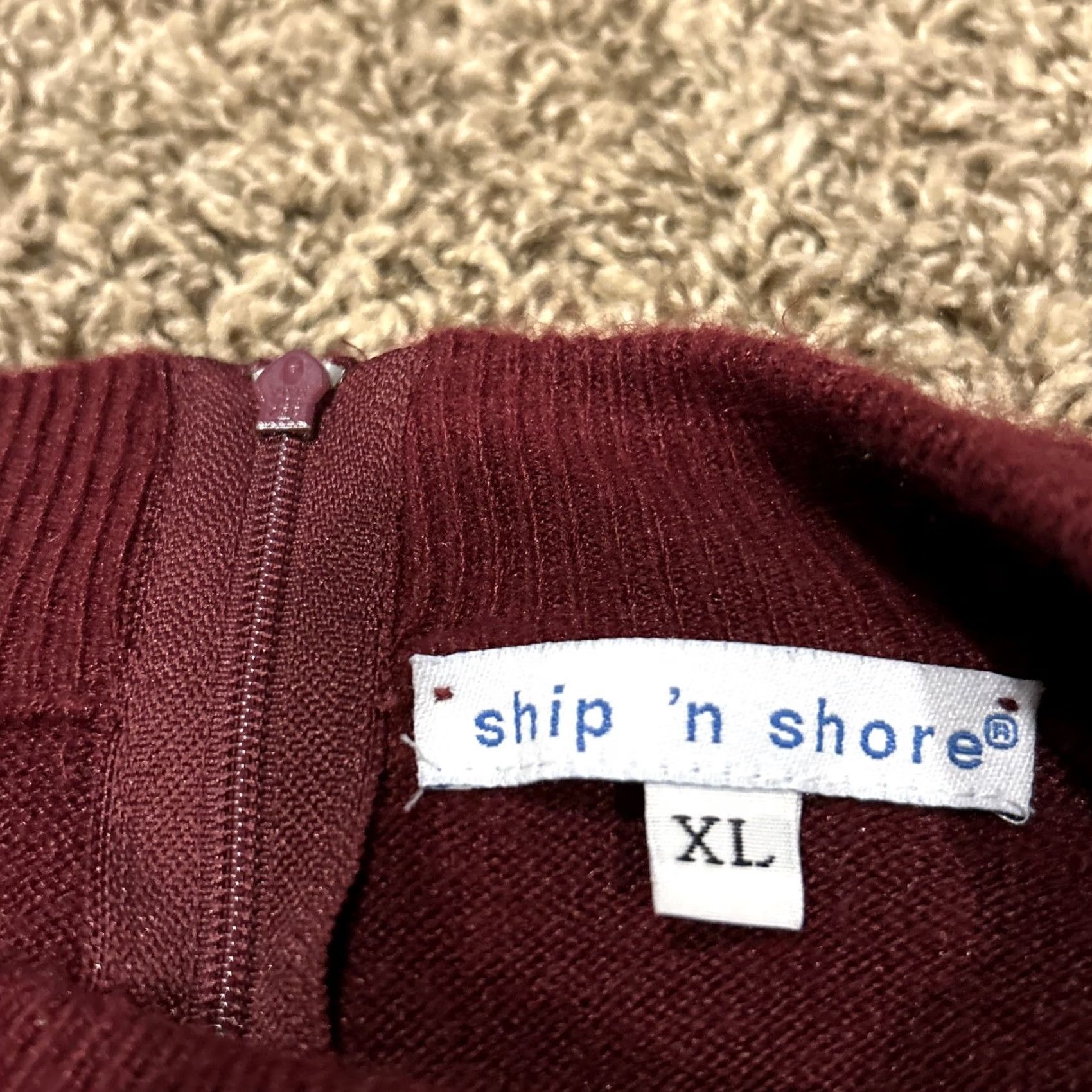 Vintage VINTAGE Ship N Shore Women’s XL Maroon Acrylic Sweater Pullover A45 Size XL / US 12-14 / IT 48-50 - 2 Thumbnail
