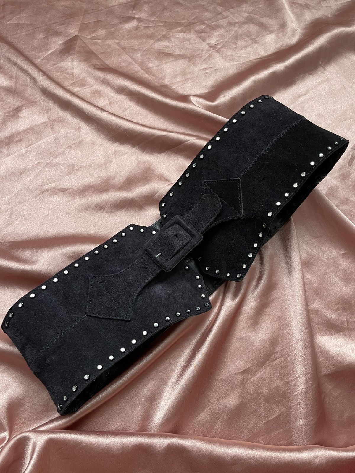 Yves Saint Laurent 1980’s Yves Saint Laurent belt Size ONE SIZE - 5 Thumbnail