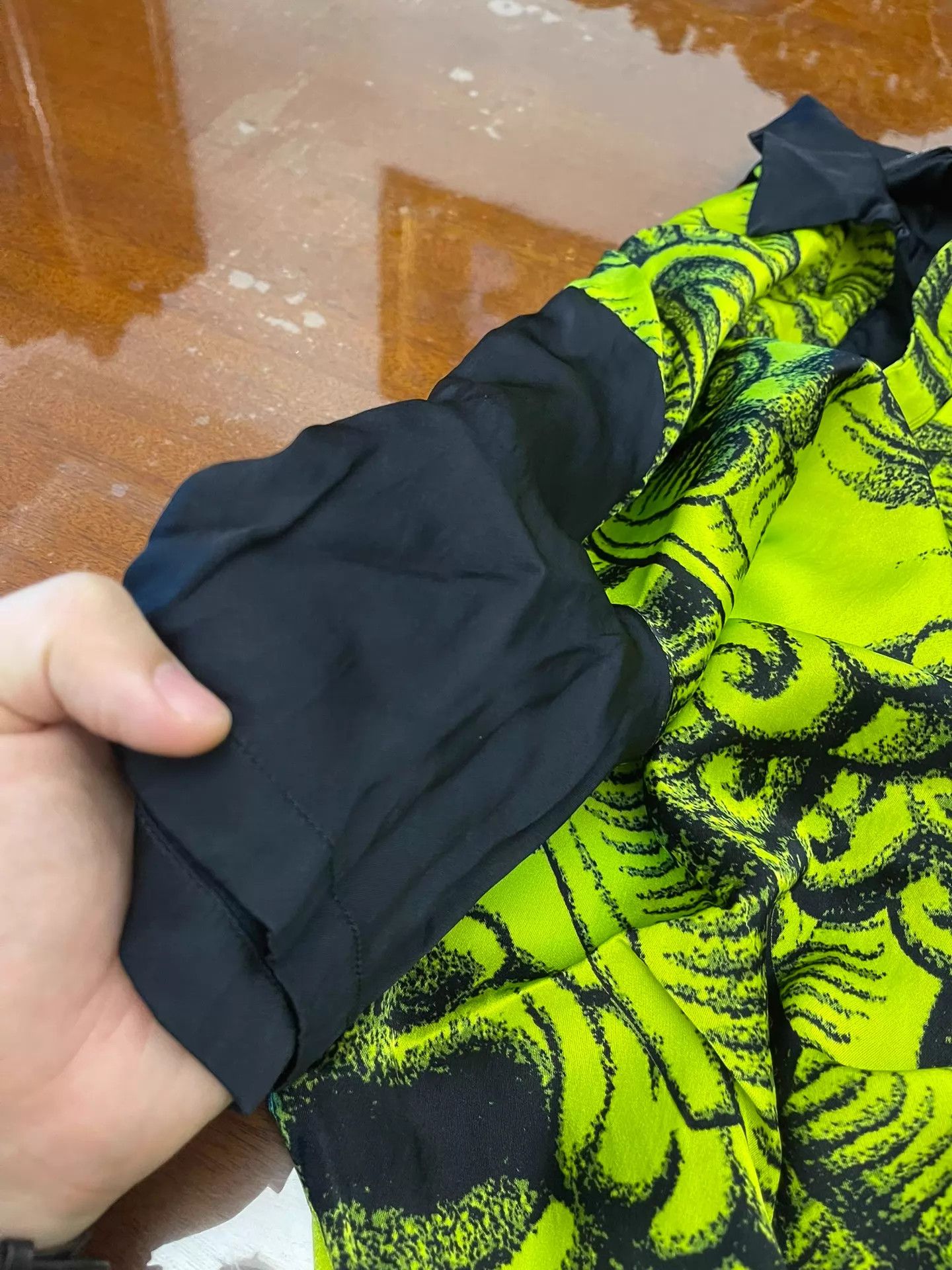 Versace Versace Medusa Silk Polo Shirt 46 Oversized Size US S / EU 44-46 / 1 - 3 Thumbnail