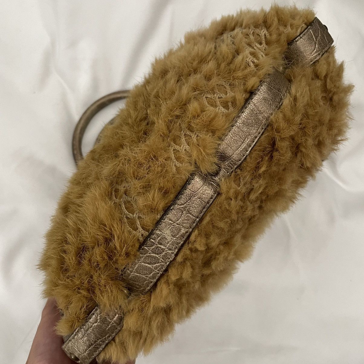 Japanese Brand Vintage styled Y2K Fur Mini Shoulder Bag Size ONE SIZE - 6 Thumbnail