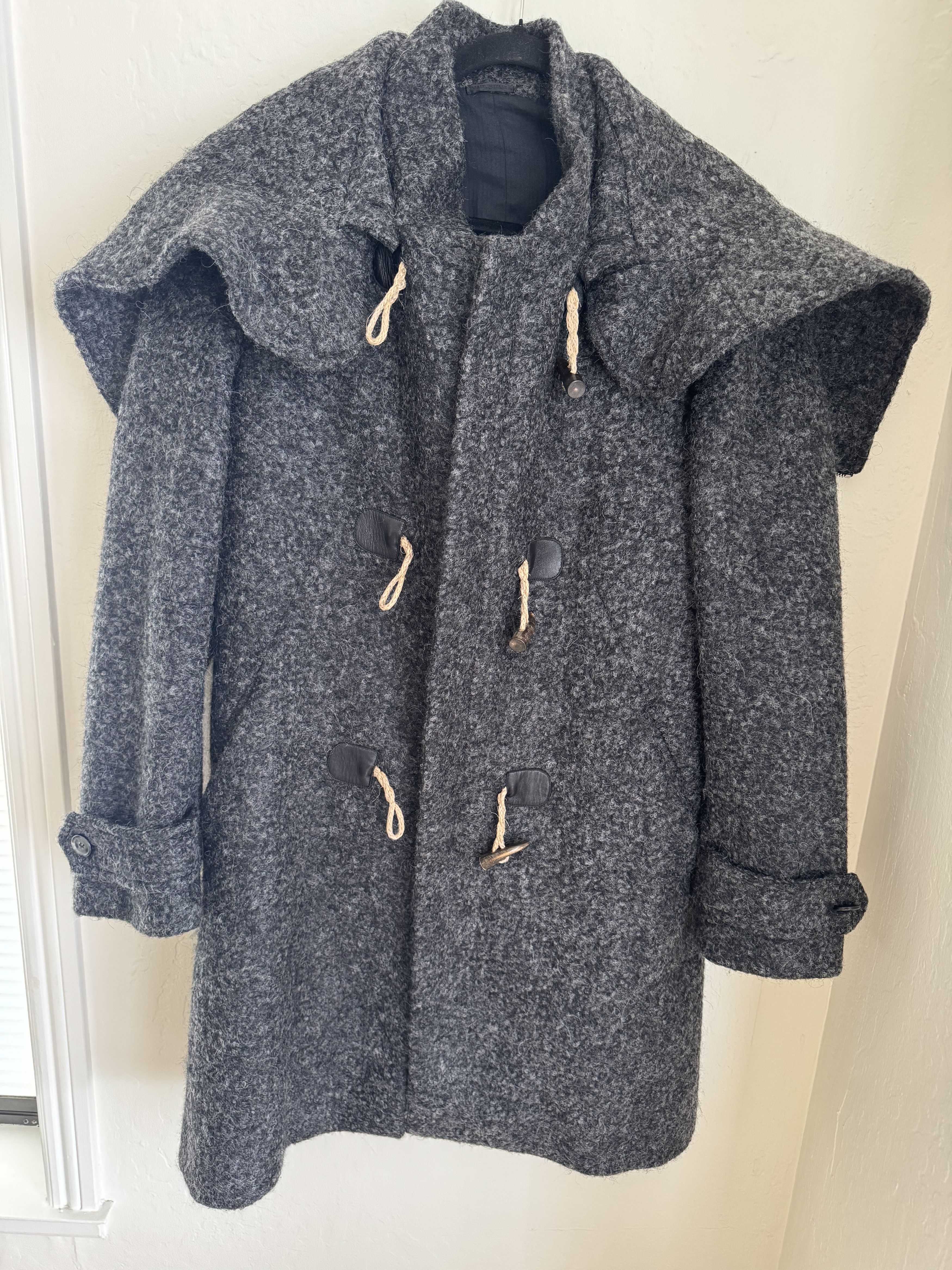 Alexander McQueen Alexander McQueen Toggle Coat Fall 2010 Size US L / EU 52-54 / 3 - 2 Thumbnail