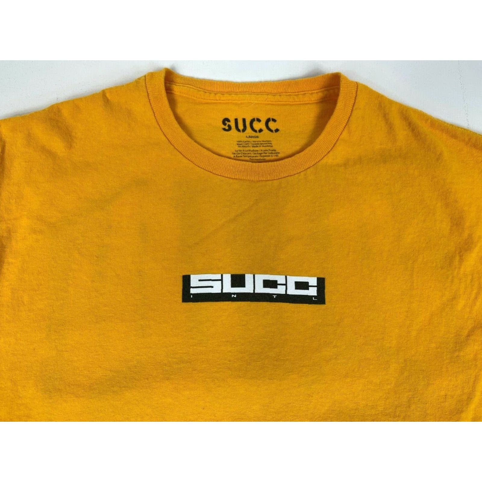 Vintage Succ International Men T-Shirt Long Sleeve Crew Neck Mustard Yellow 100% Cotton Double-Sided Graphic Sz L Size US L / EU 52-54 / 3 - 5 Thumbnail