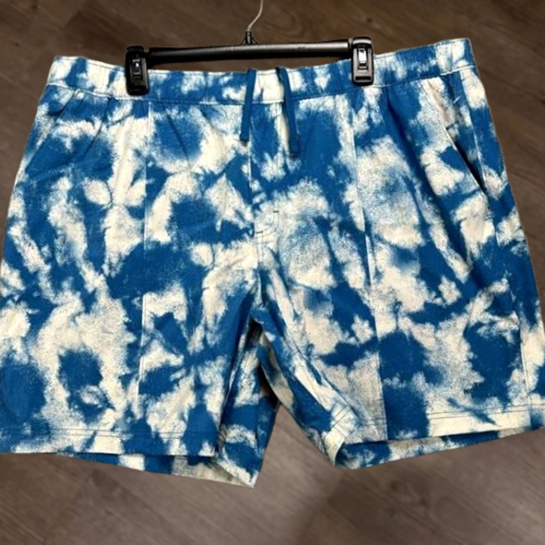 The North Face The North Face Swim Trunks Board Shorts 2XL Blue Tie-Dye Men NEW Size US 39 - 1 Thumbnail