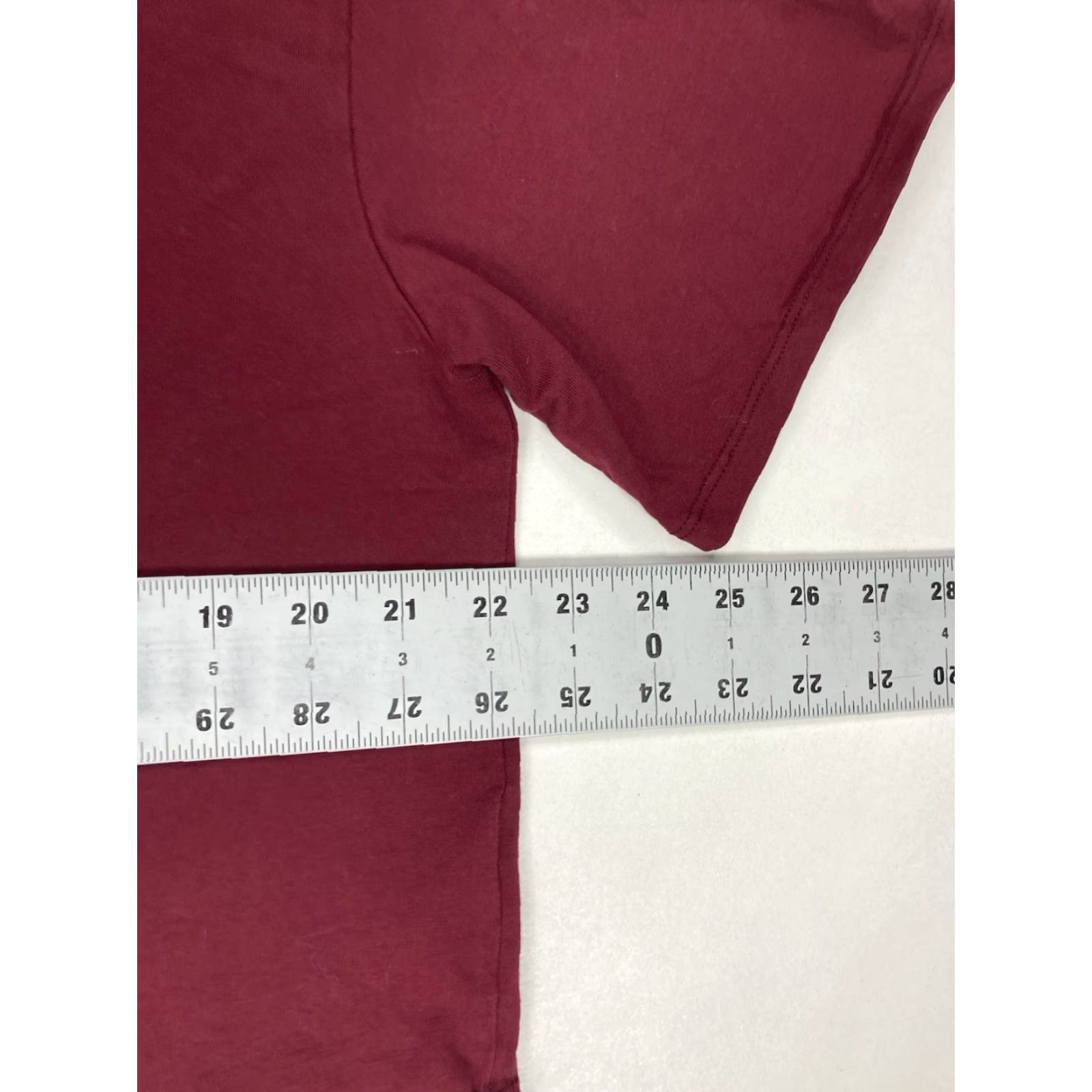 H&M VINTAGE H&M Disney Mickey Mouse Crop Graphic T-Shirt Women Large Maroon Red Size L / US 10 / IT 46 - 6 Thumbnail