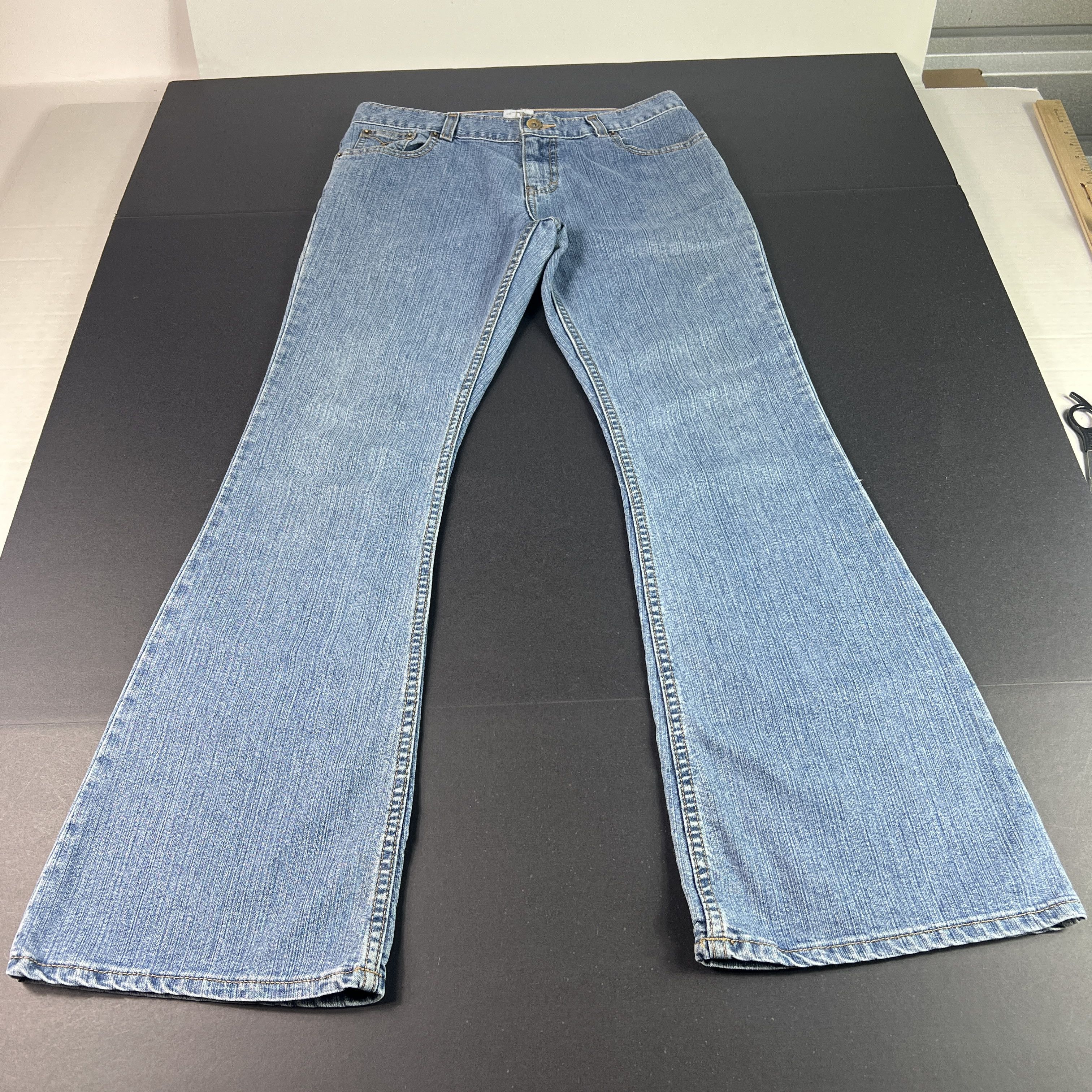 Calvin Klein Y2K Calvin Klein Jeans Low Rise Flare Blue Faded Denim Size 30" / US 8 / IT 44 - 1 Thumbnail