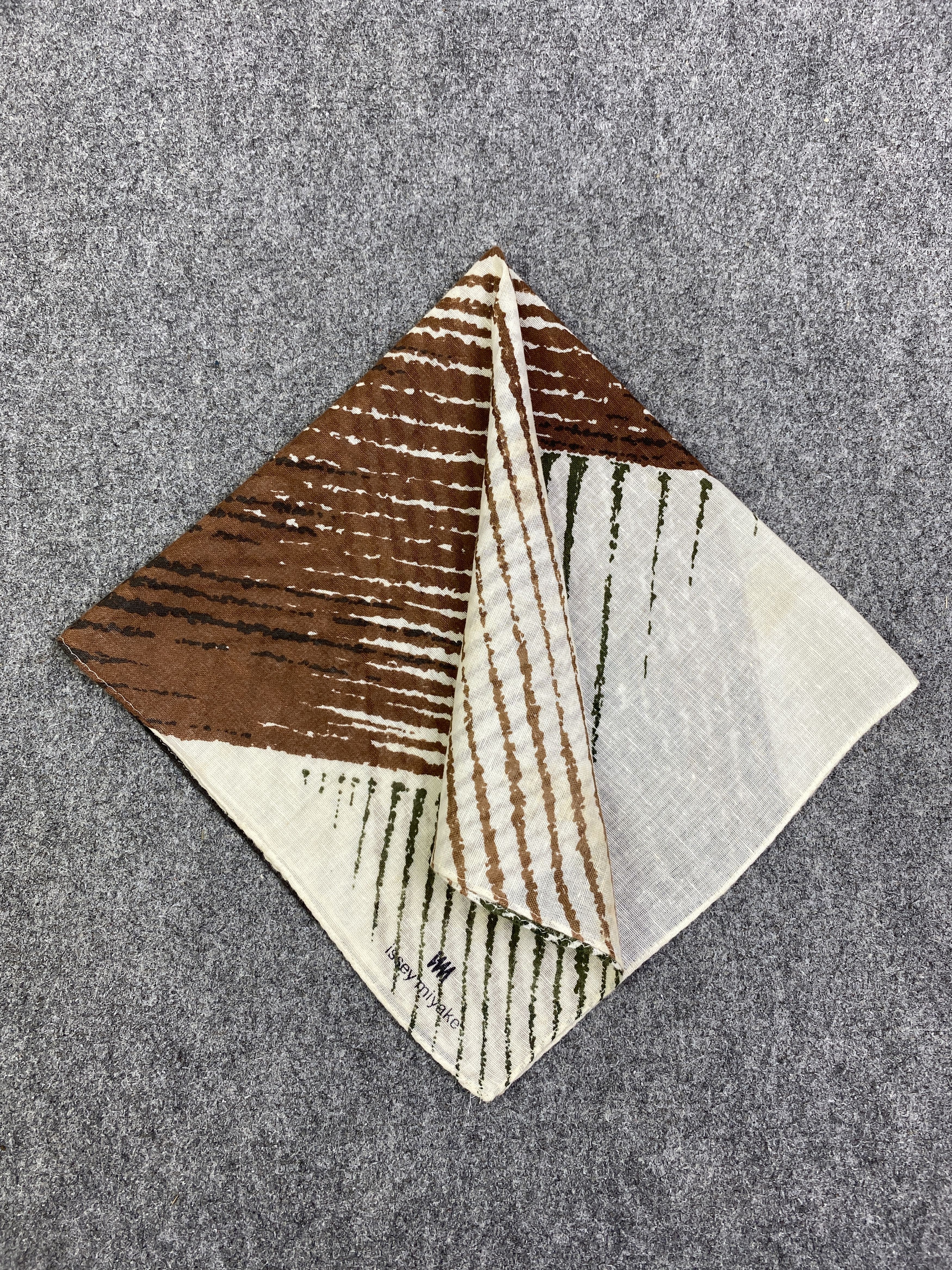 Issey Miyake Vintage Issey Miyake Handkerchief / Neckerchief HKC1034 Size ONE SIZE - 3 Thumbnail