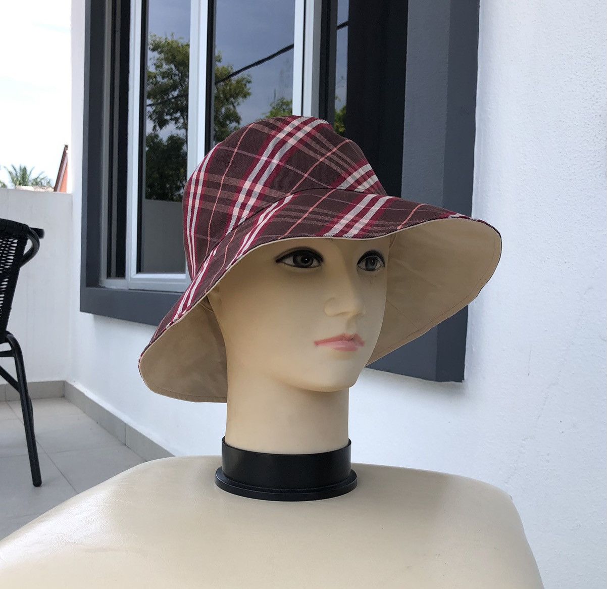Burberry Authentic Burberry London Reversible Checked Bucket Hat Size ONE SIZE - 2 Thumbnail