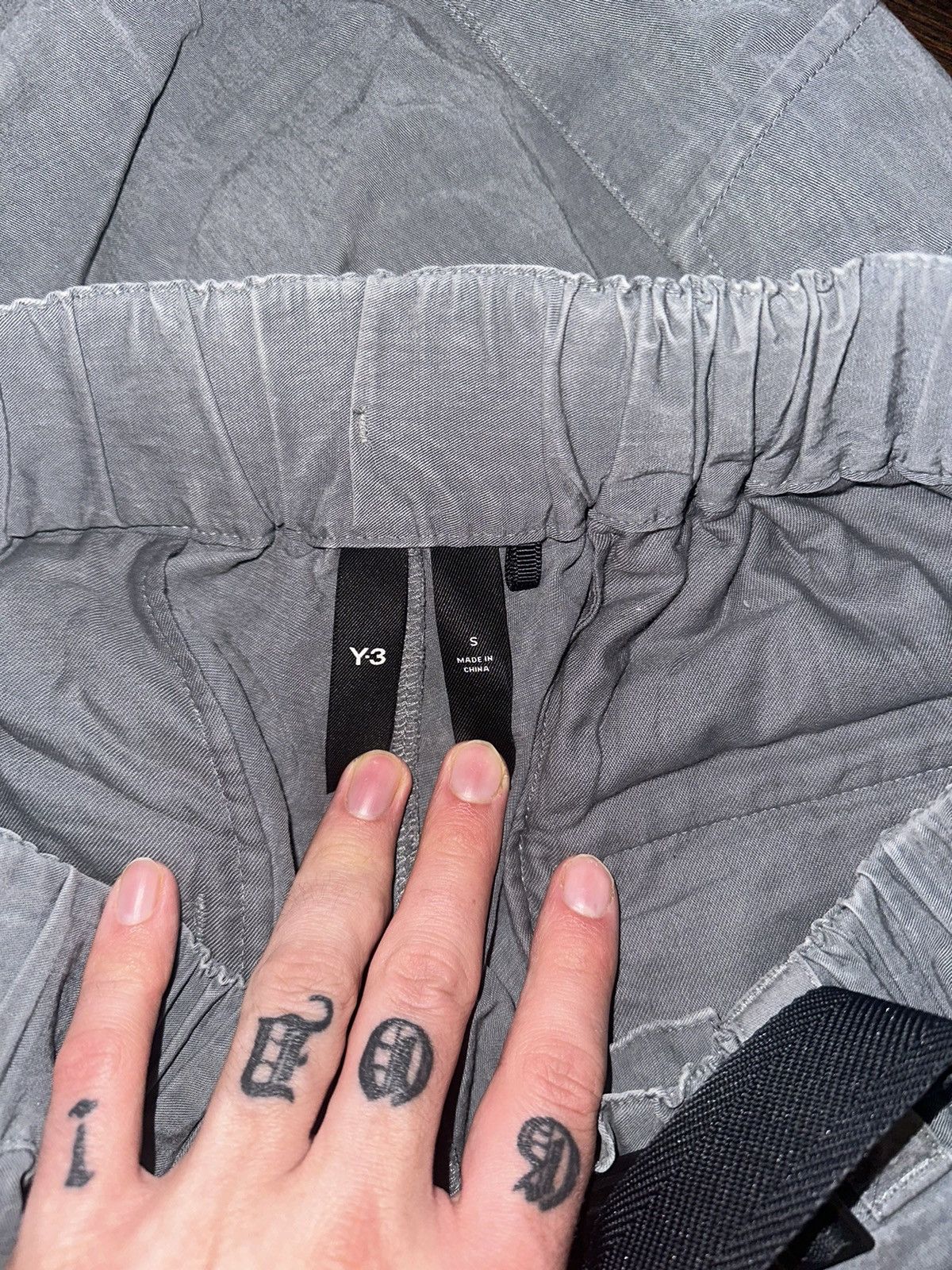 Y-3 × Yohji Yamamoto Y-3 Gray Wide Leg Cargo Pants - Small Size US 30 / EU 46 - 3 Thumbnail