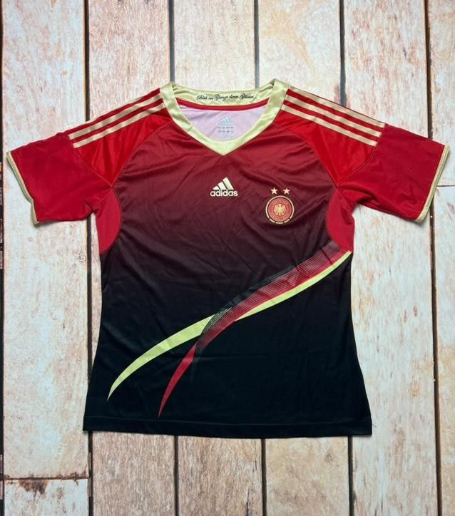Adidas Adidas Germany soccer Jersey 2011/12 Size L / US 10 / IT 46 - 1 Thumbnail
