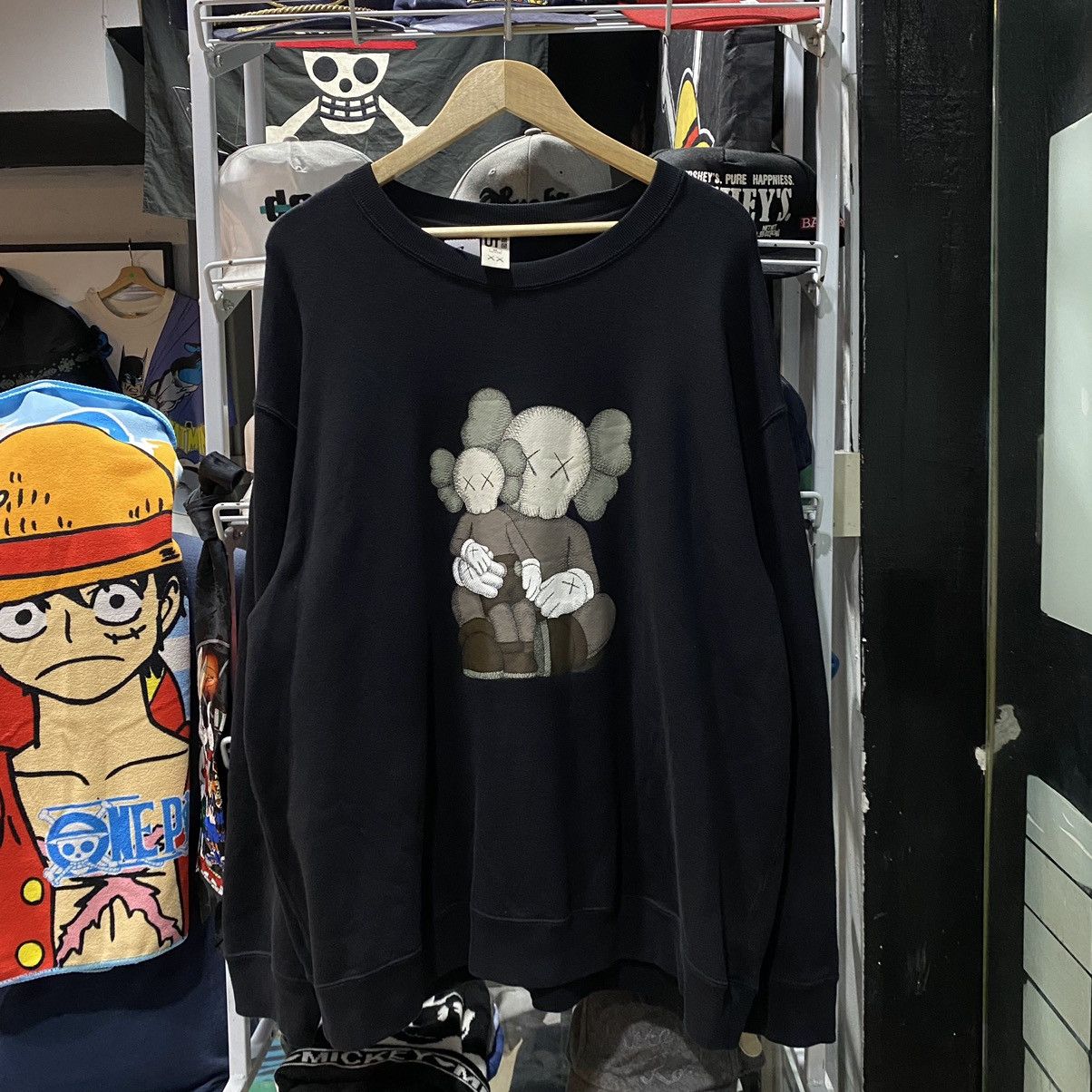 image of Kaws x Uniqlo Ut - Companion - Sweatshirt - Black - 3Xl, Men's (Size 2XL)