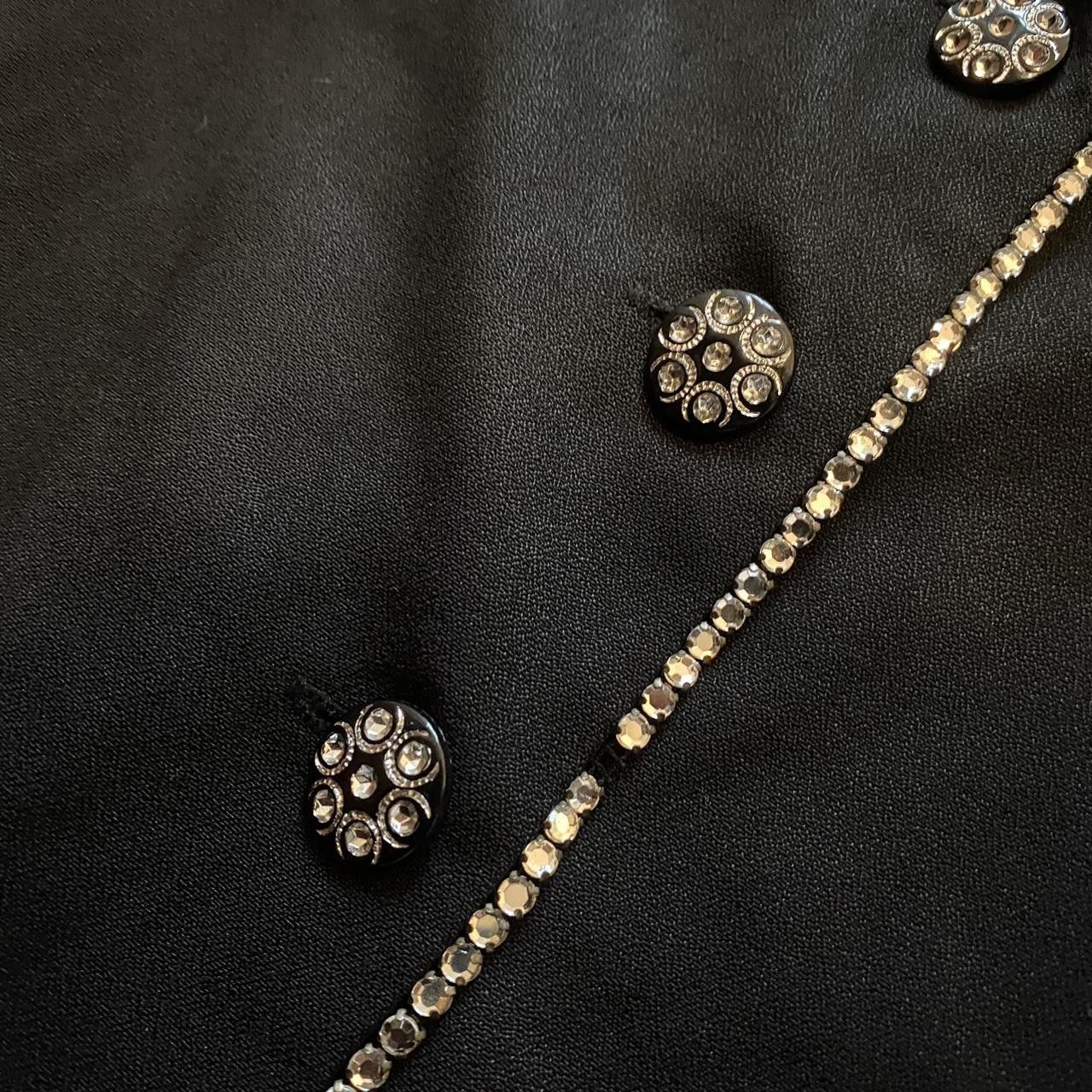 Other Black and white long sleeve blazer with pearl detailing Size US M / EU 48-50 / 2 - 7 Thumbnail