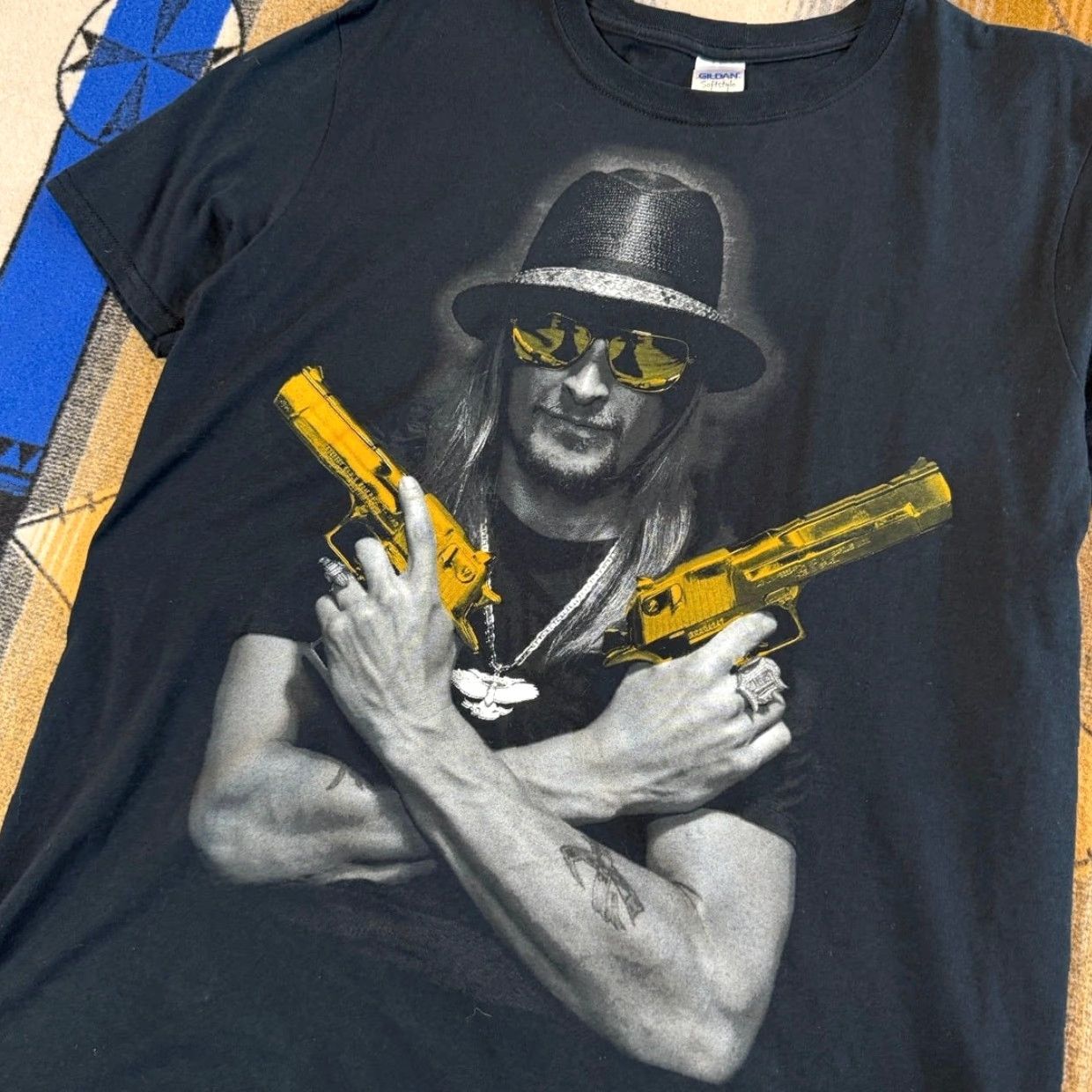 Gildan VINTAGE Kid Rock Tour 2013 Black T Shirt L Mens Crew Neck Graphic Tee MF Like Me You Never Met Size US L / EU 52-54 / 3 - 4 Thumbnail