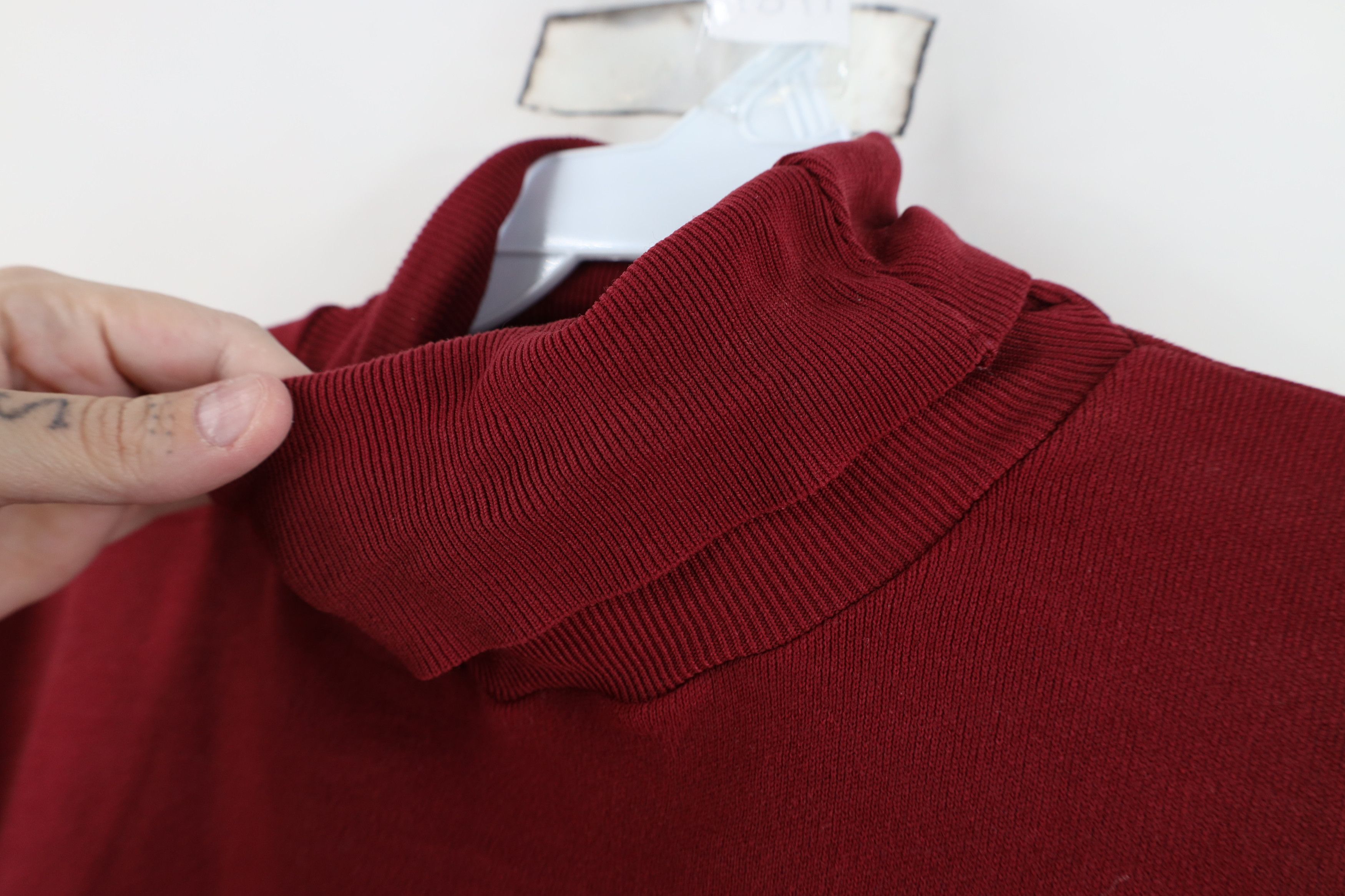 Vintage Vintage 60s 70s Streetwear Lon Knit Turtleneck Shirt Red USA Size US L / EU 52-54 / 3 - 5 Thumbnail