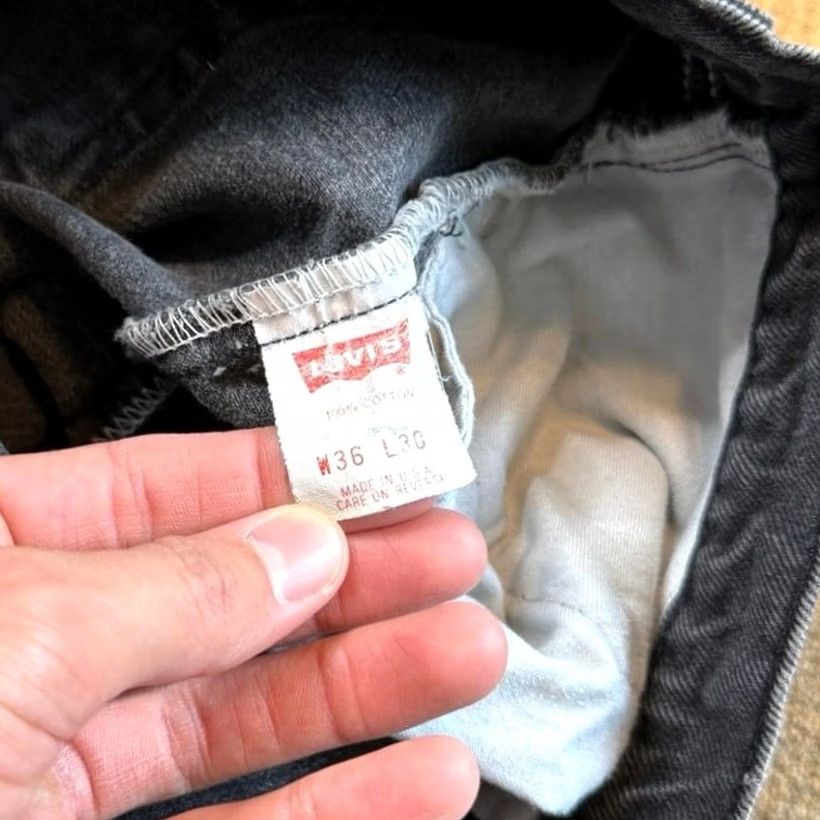 Levi's VINTAGE 90s Levi’s Black Denim Jeans 34x30 Tapered Made In USA Size US 34 / EU 50 - 3 Thumbnail