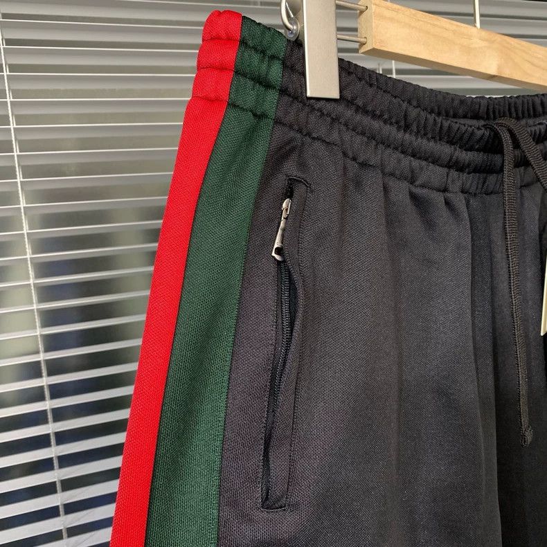 Gucci Gucci Size M Casual shorts 2504-Nextarrow Size US 31 - 6 Thumbnail