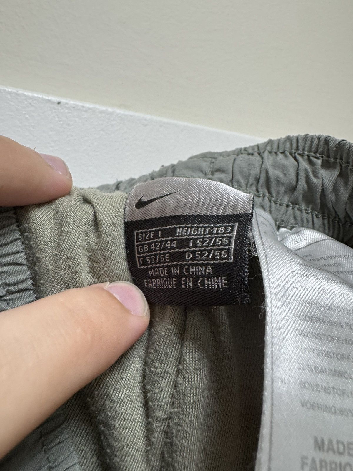 Nike Vintage Nike Fleece Lined Tech Sweats Size US 34 / EU 50 - 4 Thumbnail
