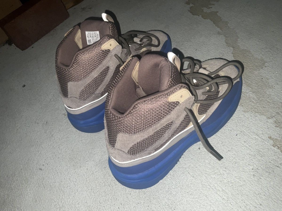 Yeezy Yeezy boots Size US 10.5 / EU 43-44 - 2 Thumbnail