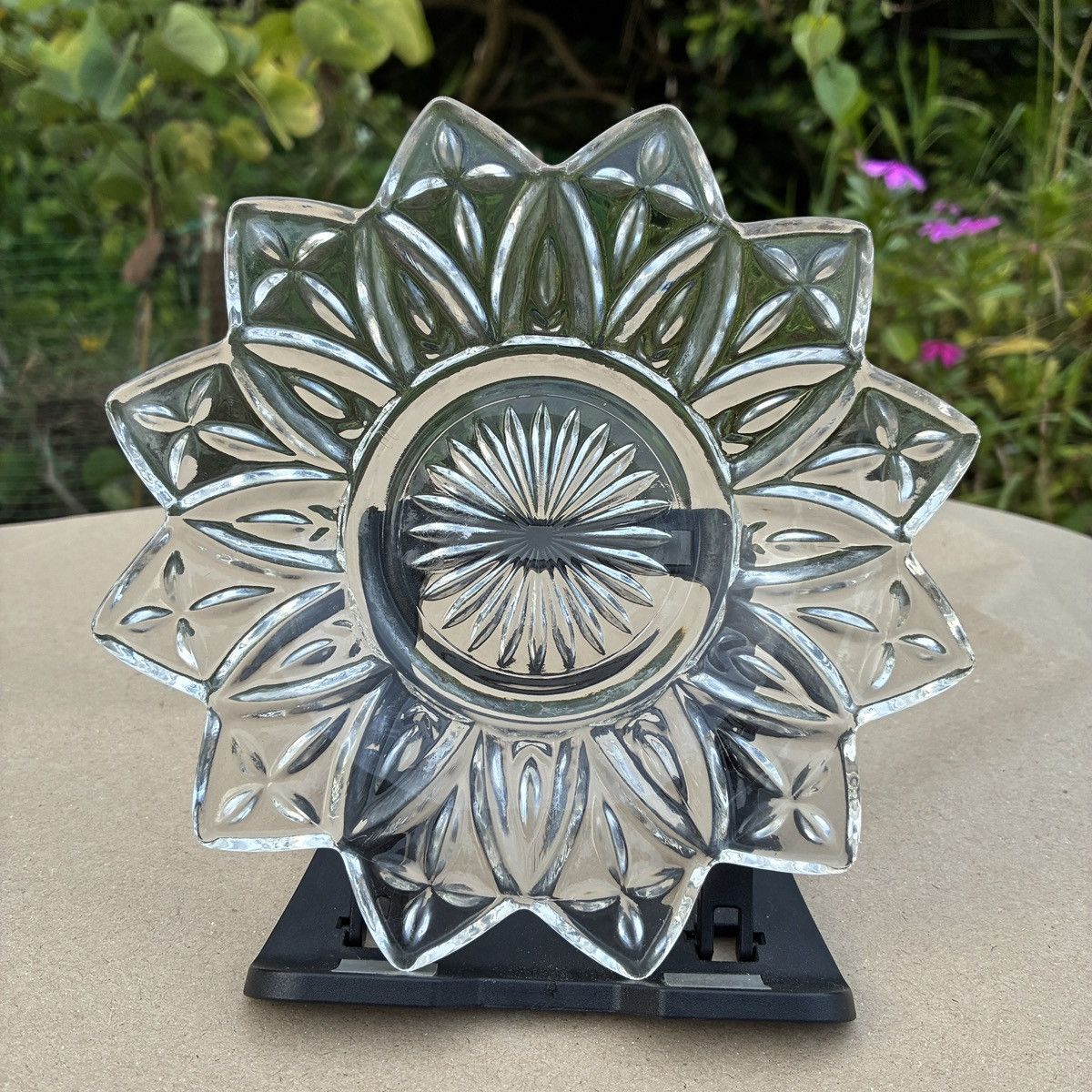 Vintage Federal Clear Pressed Glass Dish Flower Petal Candy Dish Size ONE SIZE - 1 Thumbnail