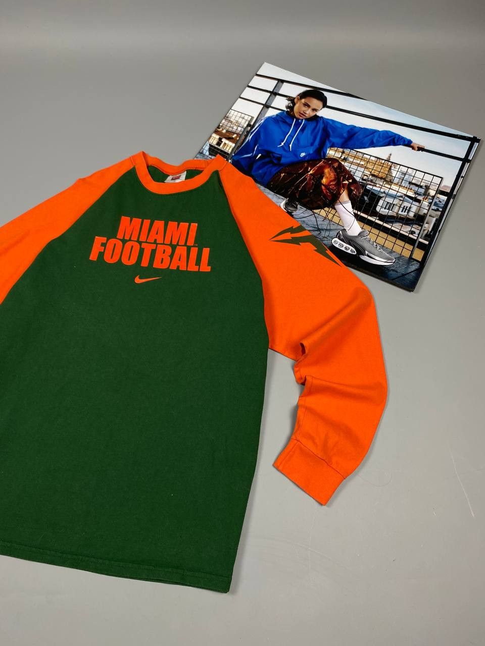 Nike Vintage Nike Team Miami Football Shirt Green Orange Y2K Size US M / EU 48-50 / 2 - 2 Thumbnail