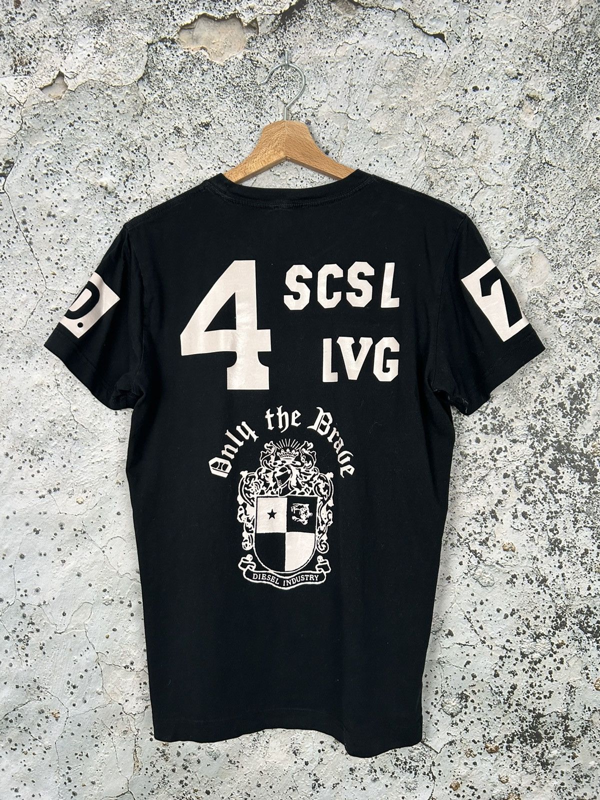 【archive graphic】diesel zipfoodie y2k Vintage Diesel Graphic Tee Grunge Punk Y2K 00s Hype