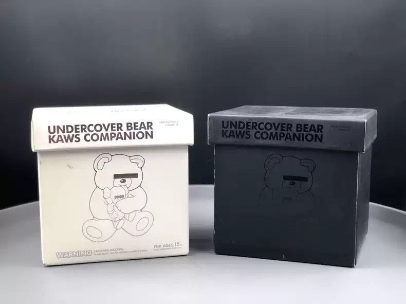 Undercover UNDERCOVER x KawsUNDERCOVER x Kaws Size ONE SIZE - 7 Thumbnail