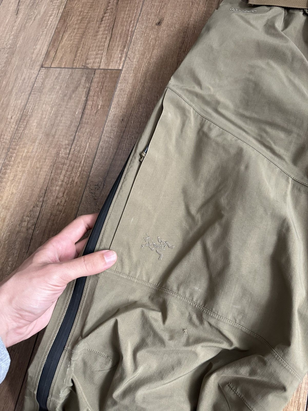 Arc'teryx Arcteryx Gore Tex Vintage Ski Pants 90s Size US 34 / EU 50 - 16 Thumbnail