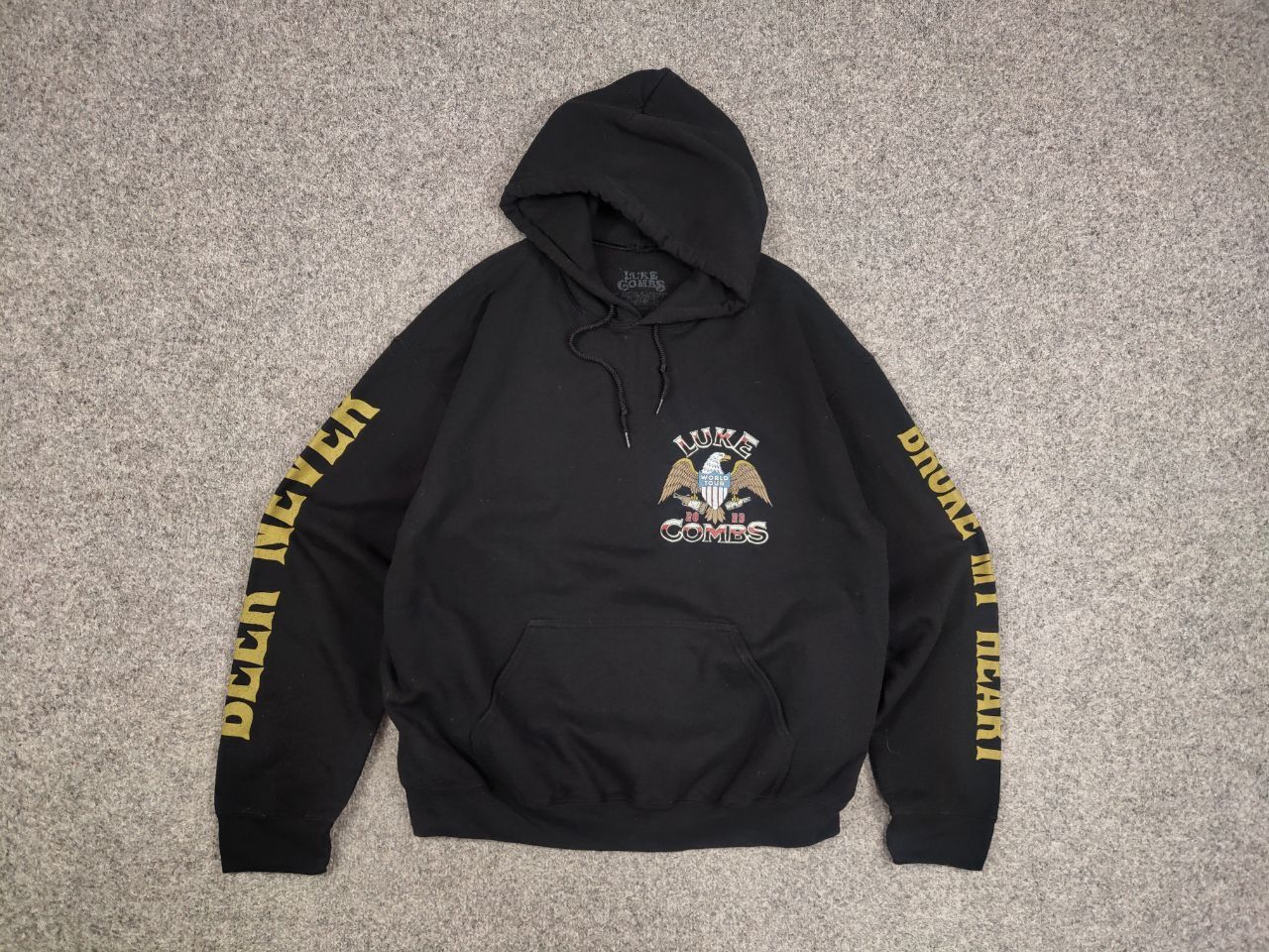 Other Luke Combs world tour America Vintage Style Logo Hoodie Size US M / EU 48-50 / 2 - 12 Thumbnail