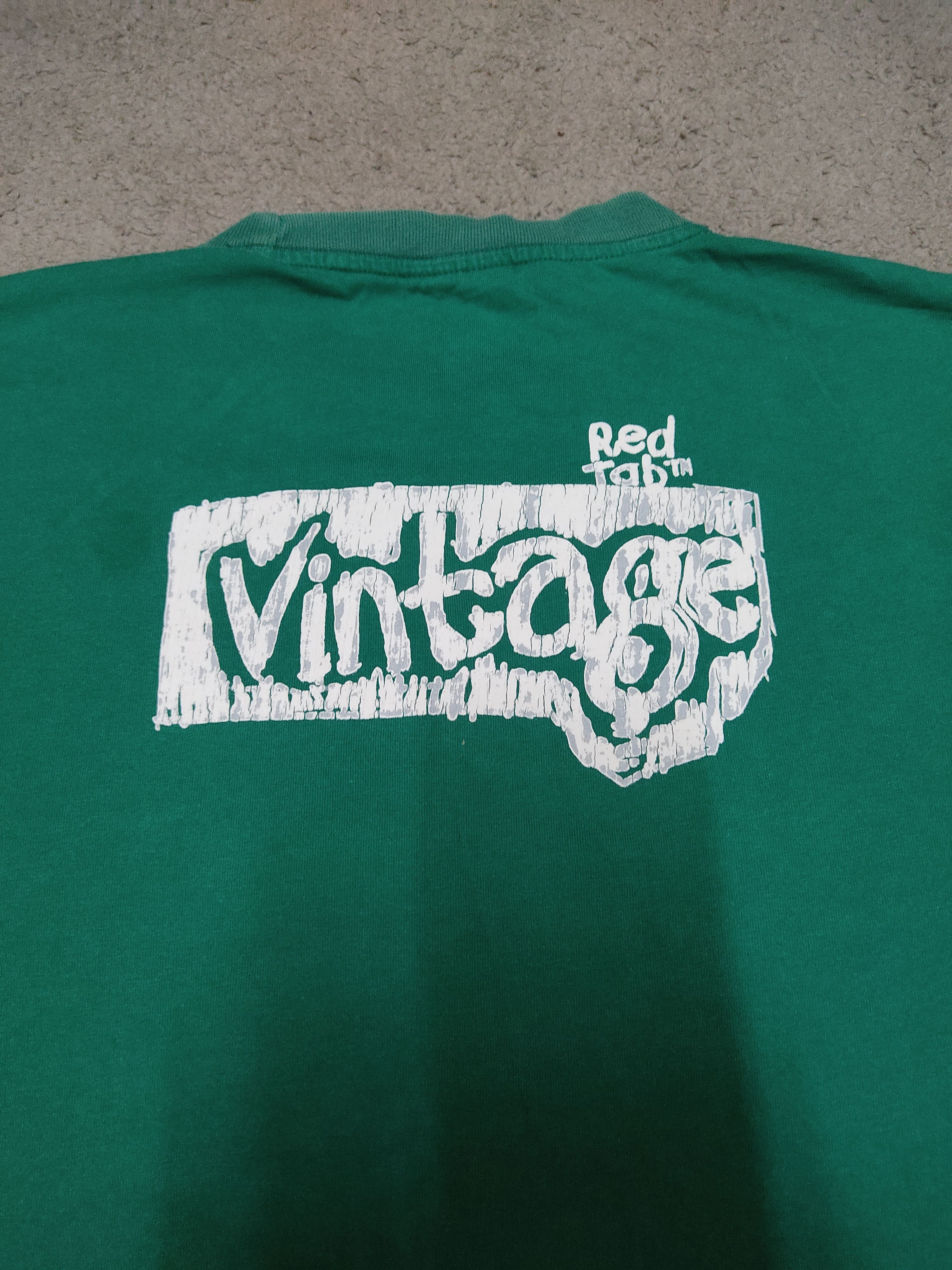 Levi's Vintage Clothing Vintage Levis Red Tab t-shirt Size US L / EU 52-54 / 3 - 1 Thumbnail