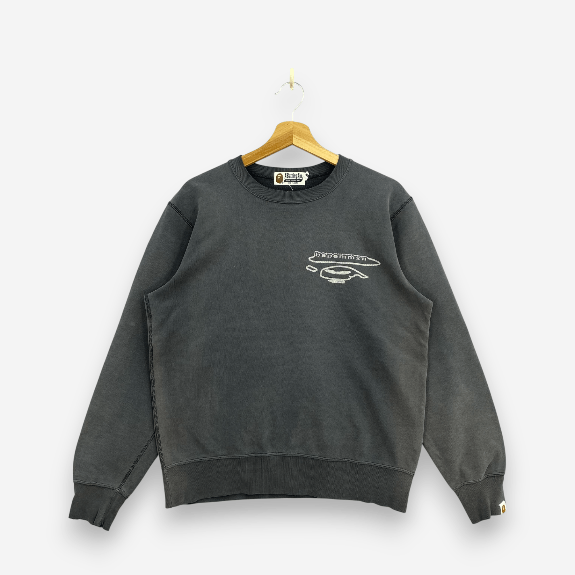 Bape Vintage BAPE A Bathing Ape Pullover Sweatshirt Nigo Era Size US M / EU 48-50 / 2 - 2 Thumbnail