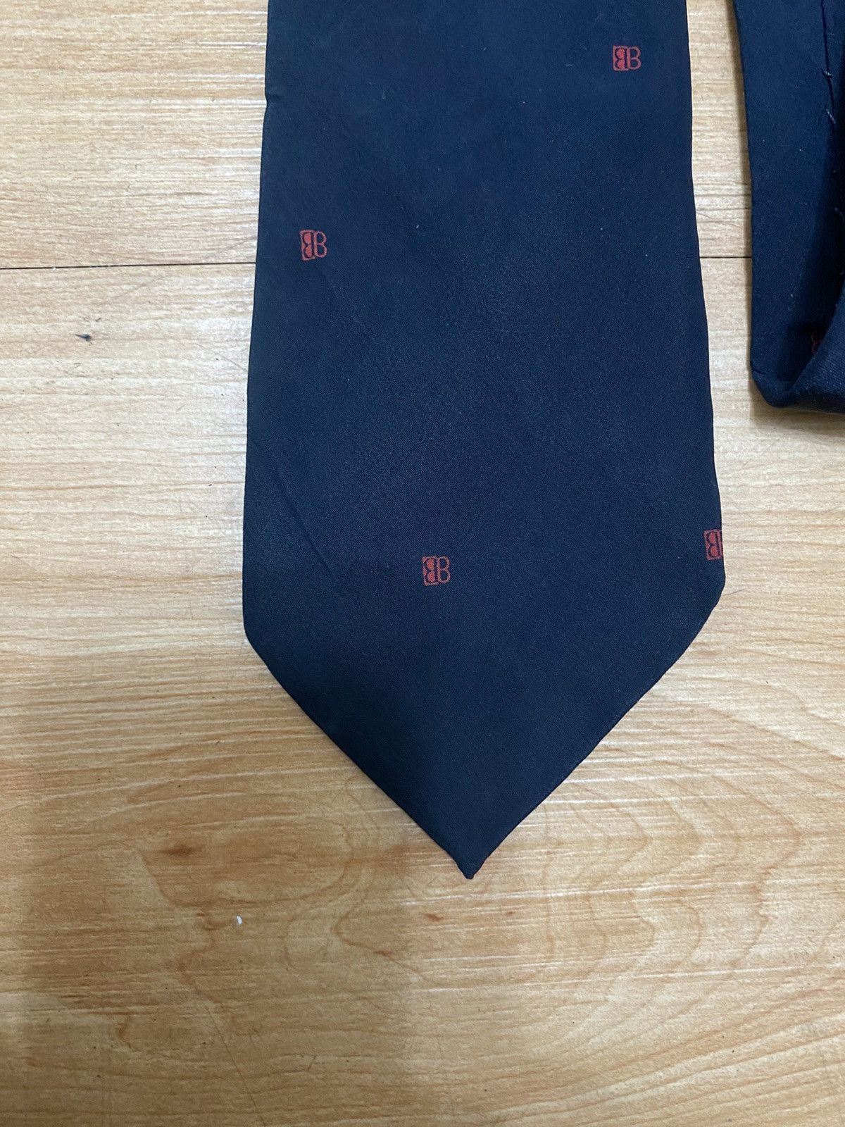 Balenciaga Vintage balenciaga tie 100% silk b logo Size ONE SIZE - 2 Thumbnail