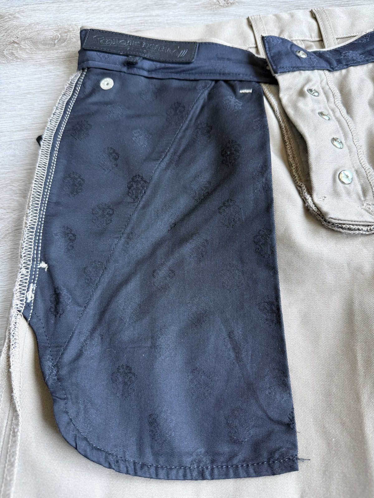Chrome Hearts Chrome hearts chino pants size 32 preowned Size US 32 / EU 48 - 15 Thumbnail