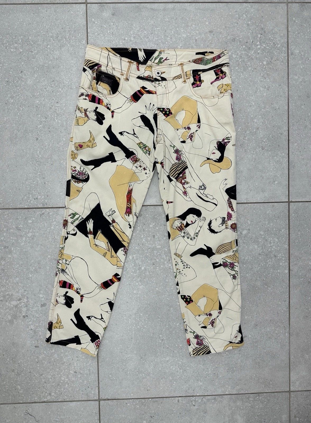 Moschino Vintage 90s Moschino Jeans Donna Womens Pants People Print Size 32" / US 10 / IT 46 - 1 Thumbnail