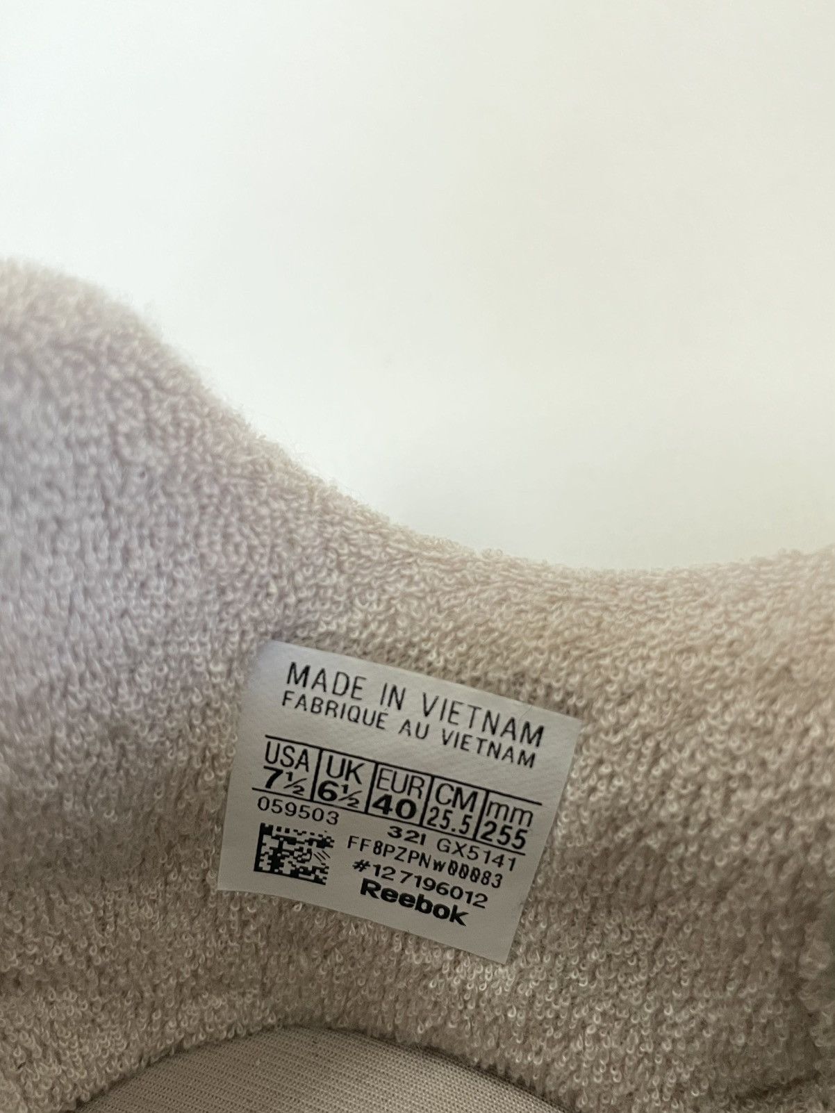 Maison Margiela × Reebok Beige Leather ‘Project 0 CL’ Tabi Sneakers Size US 10 / IT 40 - 12 Thumbnail